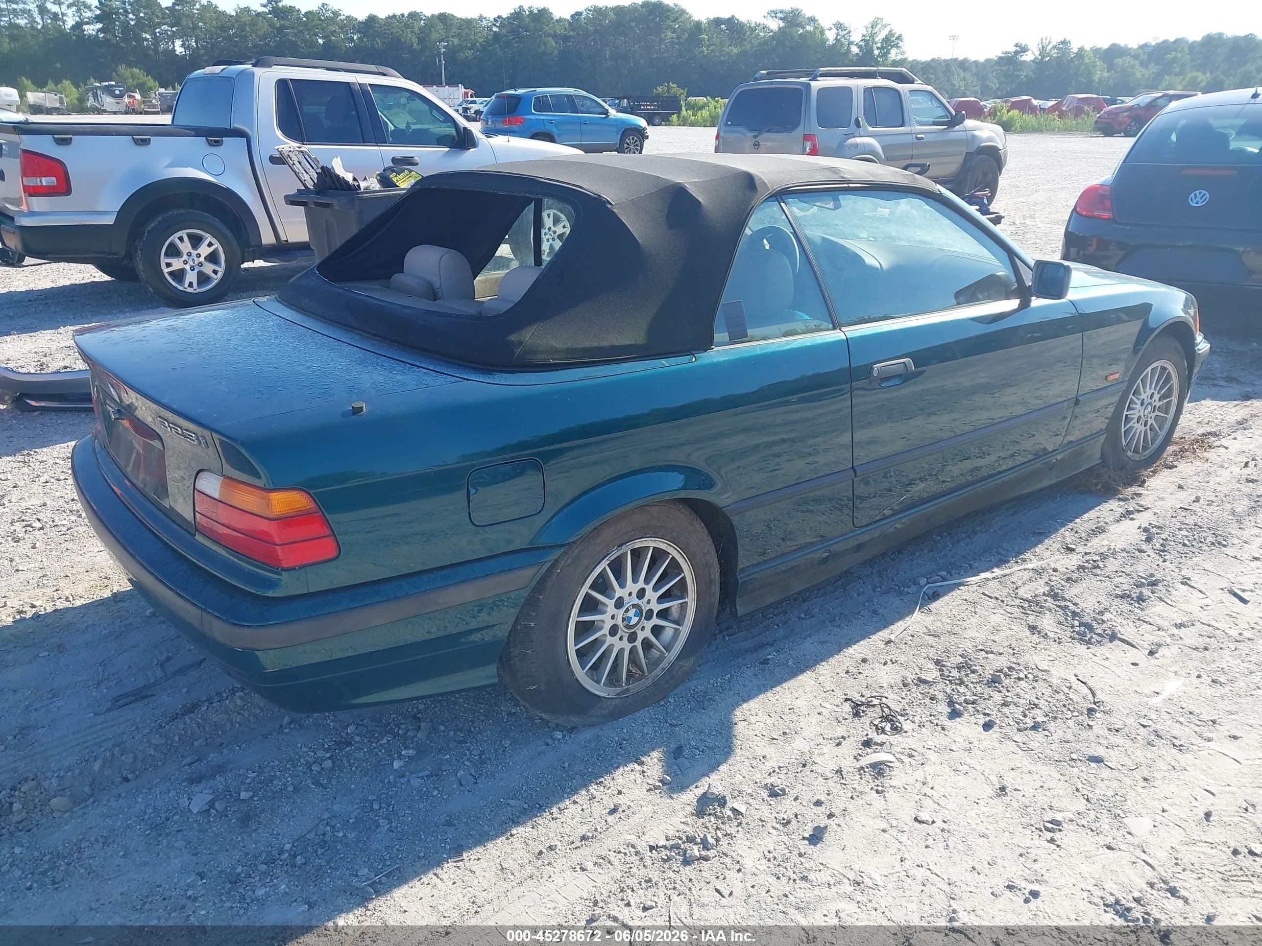 1998 Bmw 323ic Green vin: WBABJ832XWEM21024