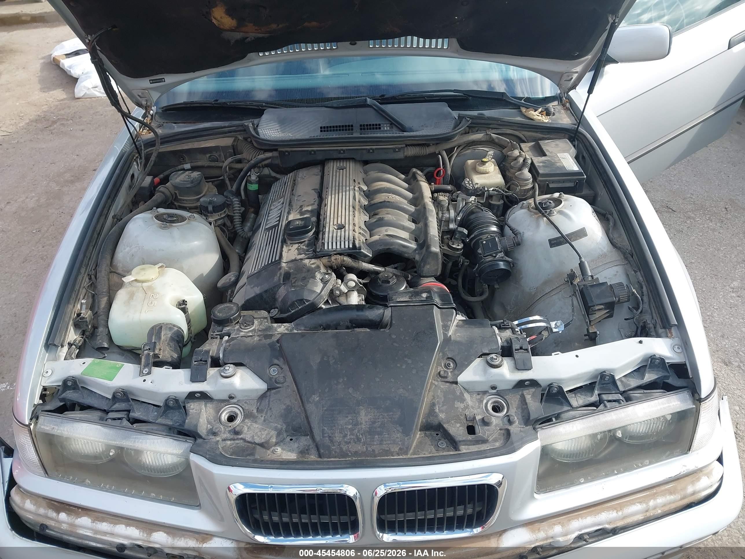 1999 Bmw 323ic   Gray vin: WBABJ8332XEM23392