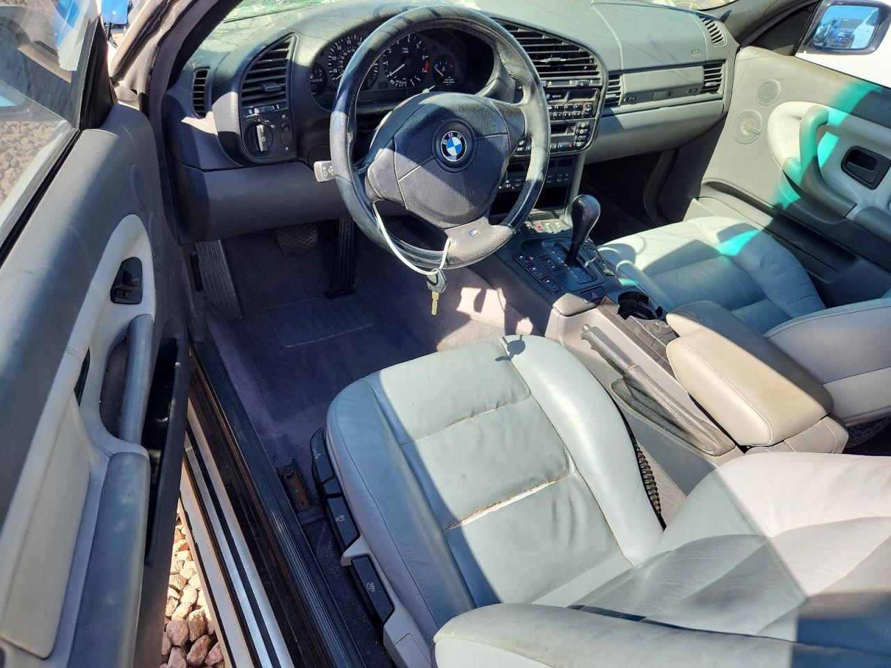 1999 Bmw 323 Ic Automatic White vin: WBABJ8332XEM24381