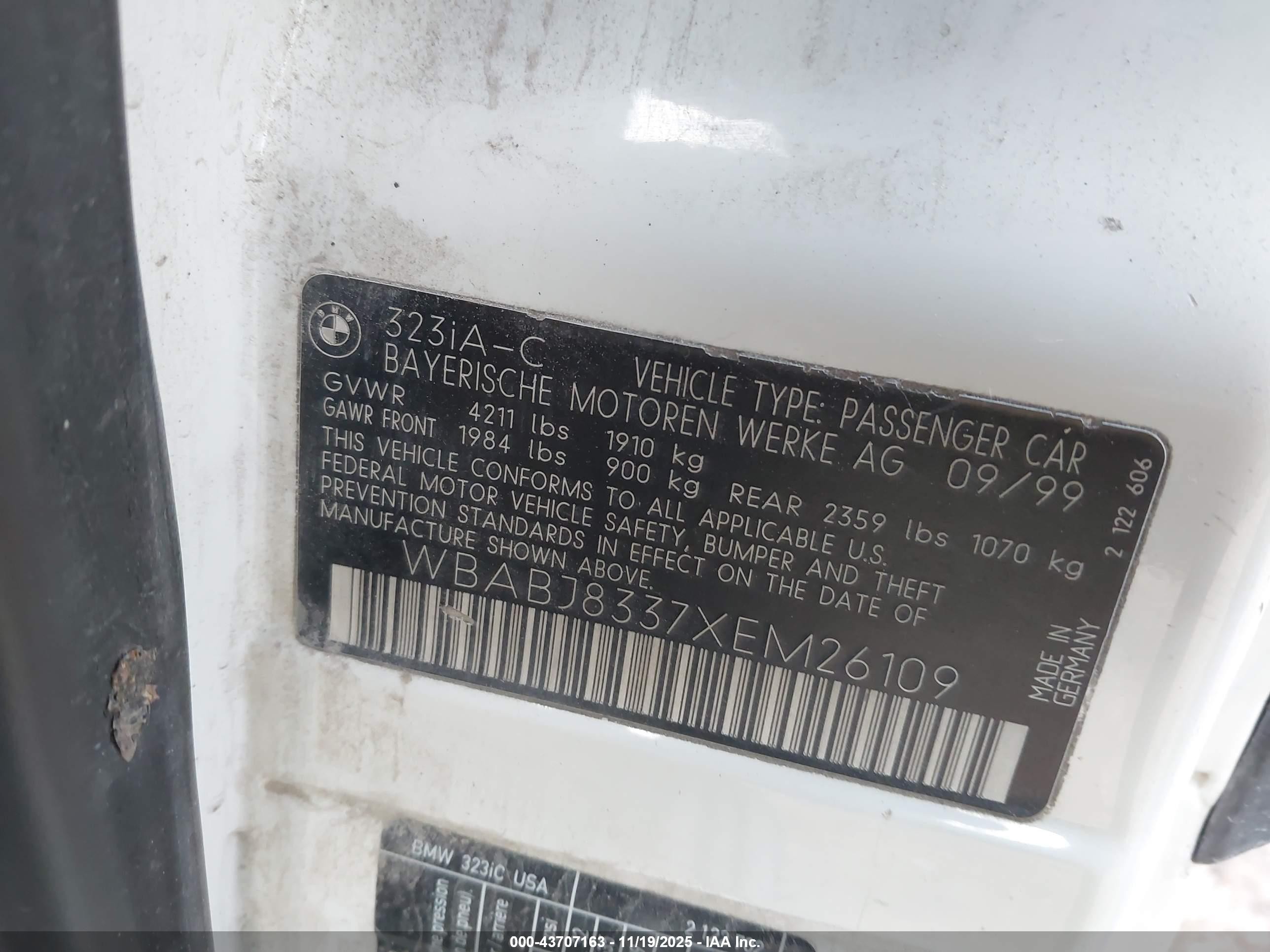 1999 Bmw 323ic   White vin: WBABJ8337XEM26109