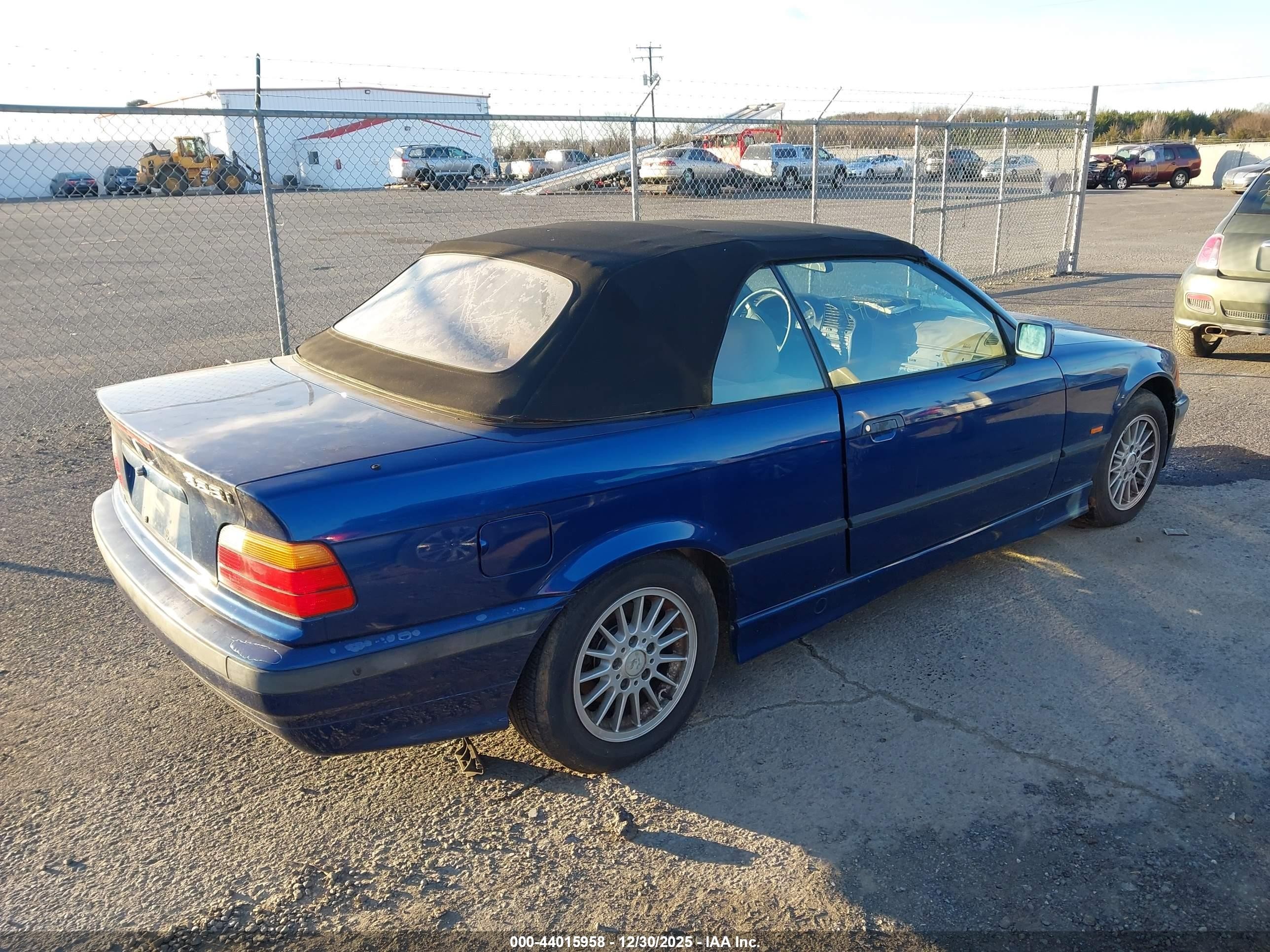 1998 Bmw 328ic   Blue vin: WBABK7320WET66638