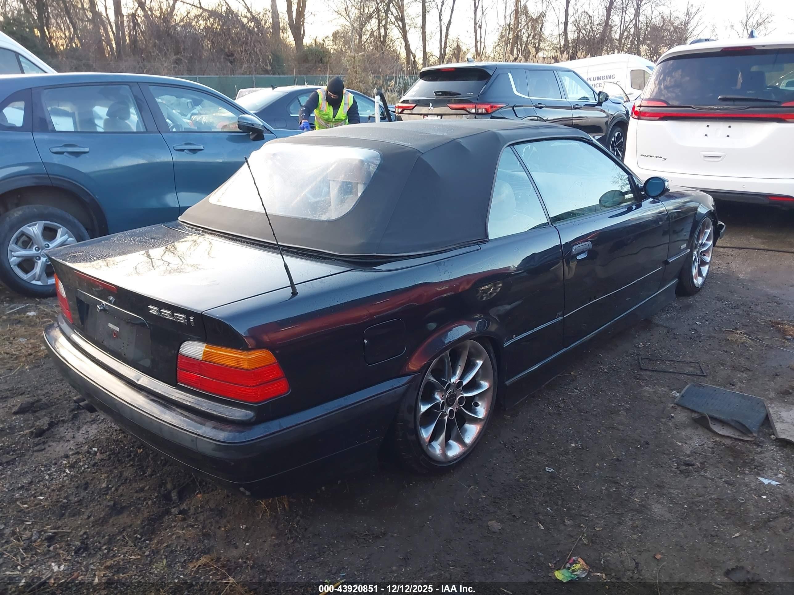 1998 Bmw 328ic   Black vin: WBABK7324WET65654