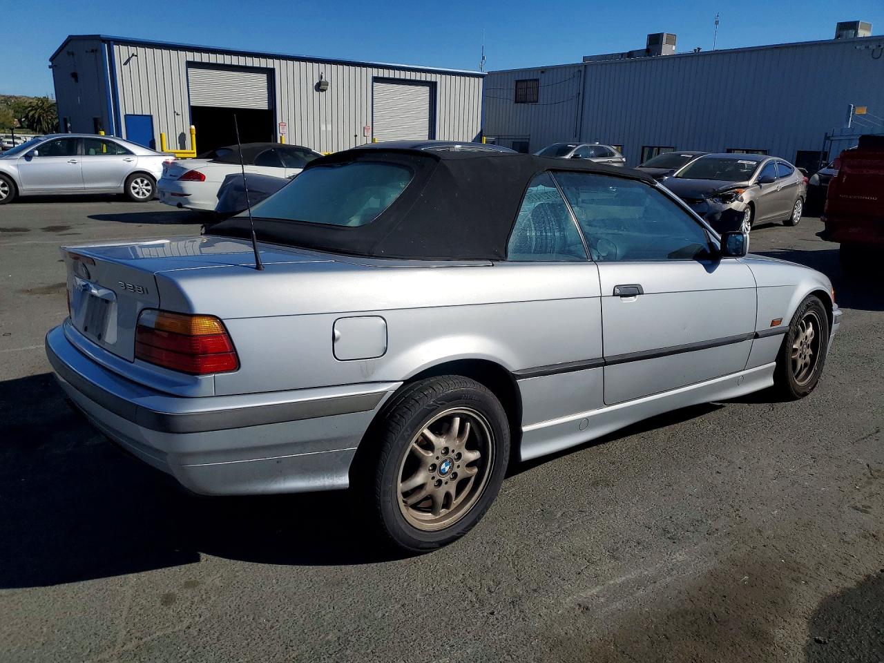 1996 Bmw 328 Ic Automatic Silver vin: WBABK8324TET91138