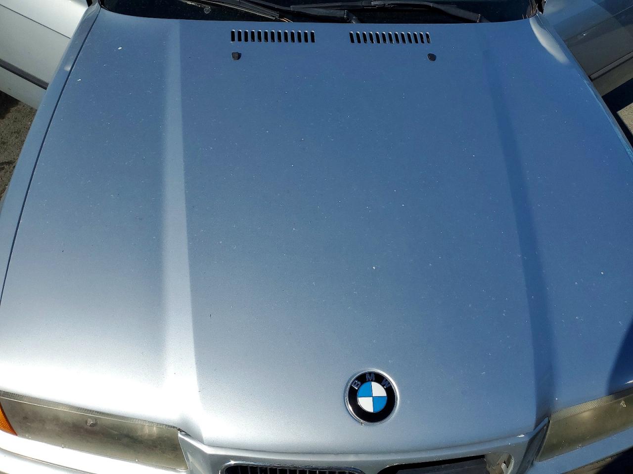 1996 Bmw 328 Ic Automatic Silver vin: WBABK8324TET91138