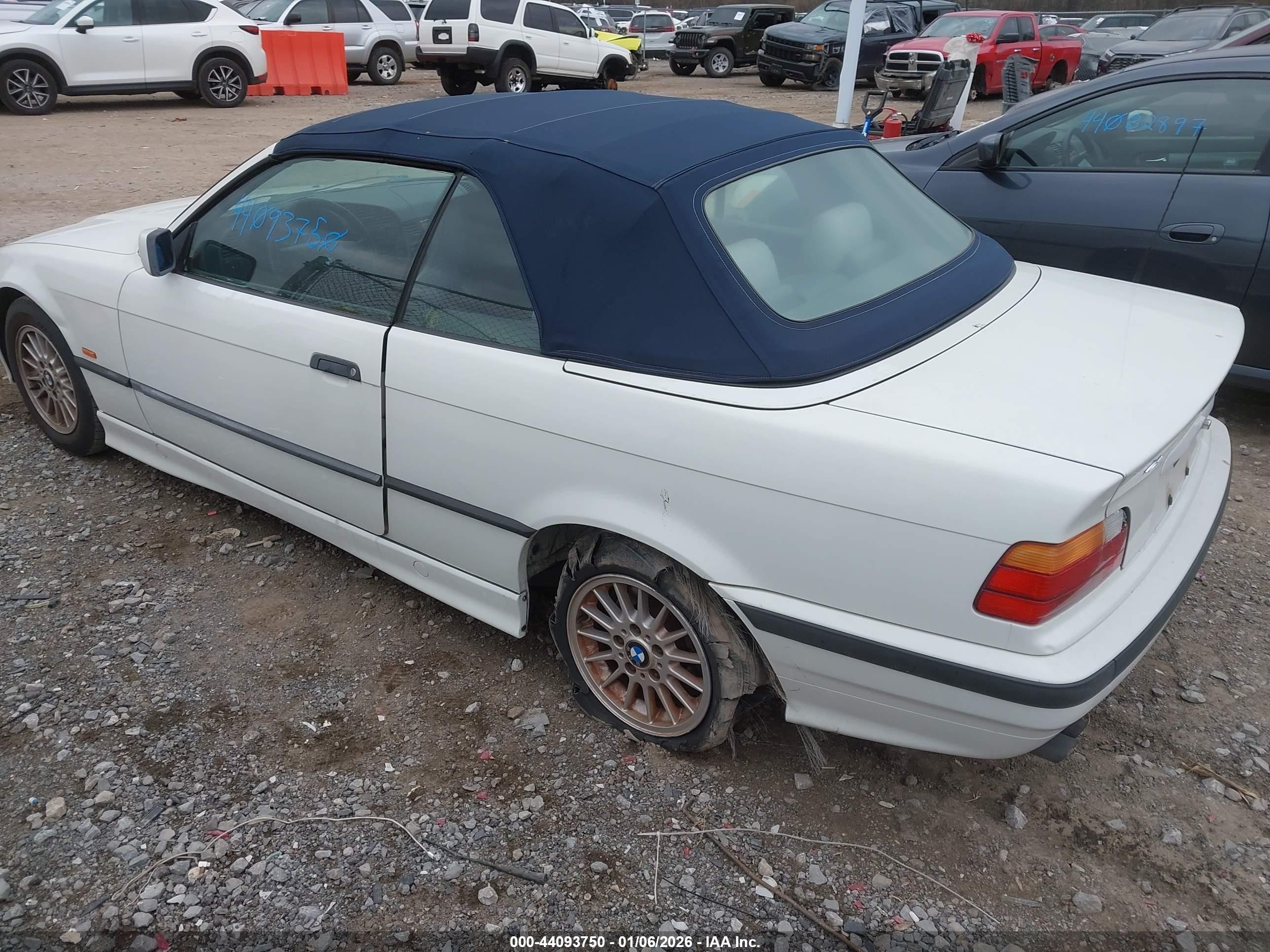 1998 Bmw 328ic   White vin: WBABK8329WEY88710
