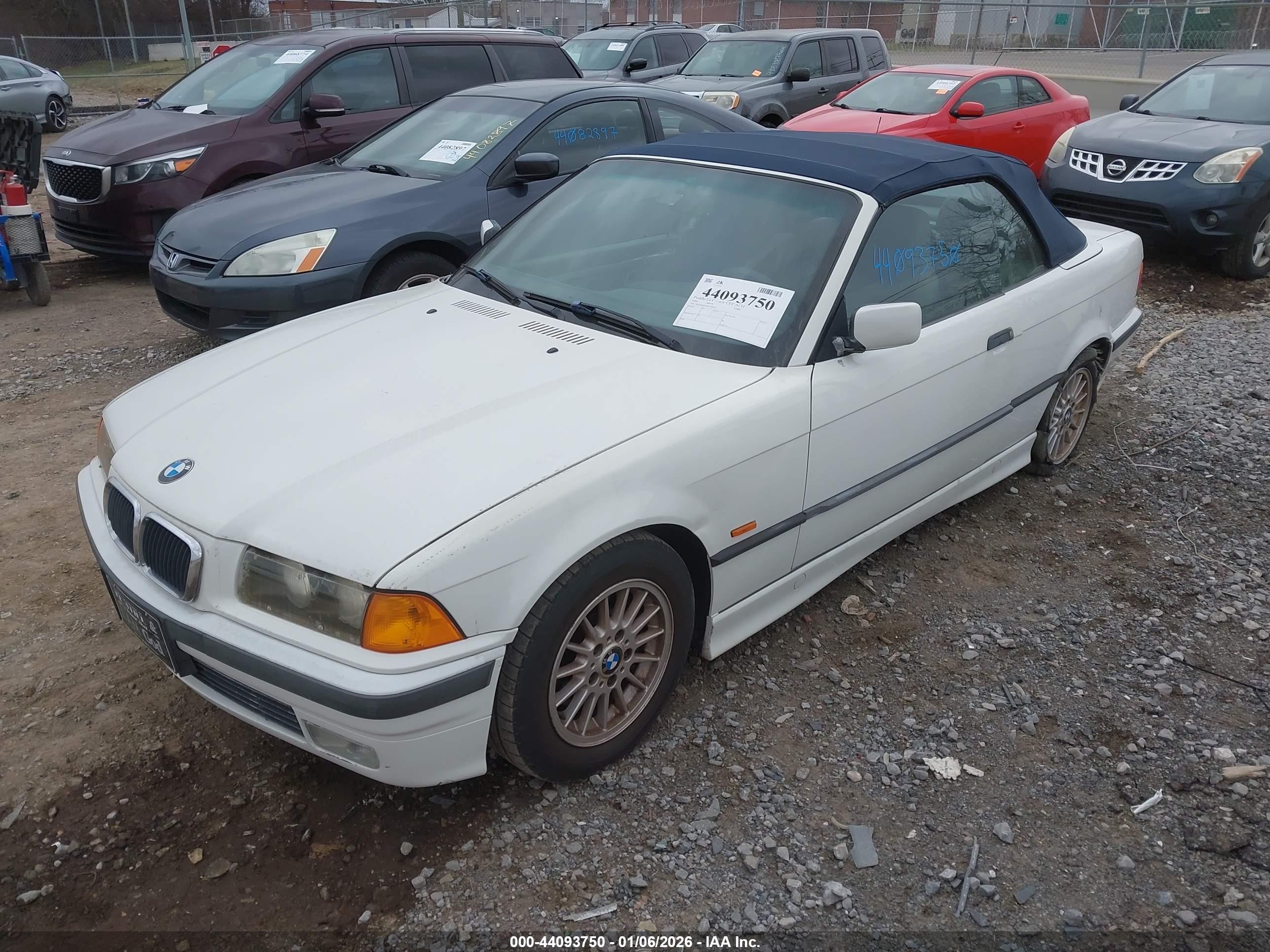 1998 Bmw 328ic   White vin: WBABK8329WEY88710