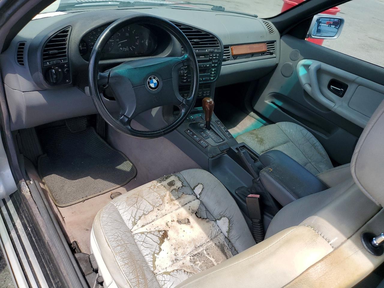 1999 Bmw 328 Ic Automatic Silver vin: WBABK8331XEY92762