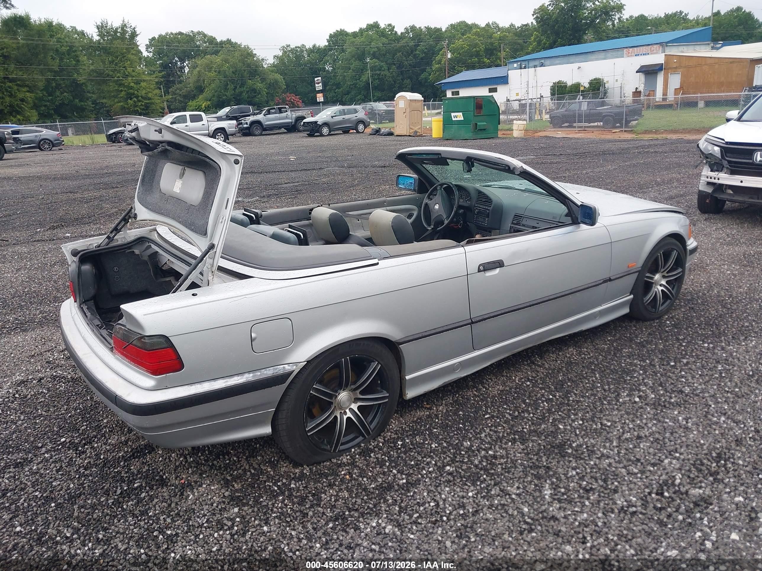 1999 Bmw 328ic   Silver vin: WBABK8333XEY91743