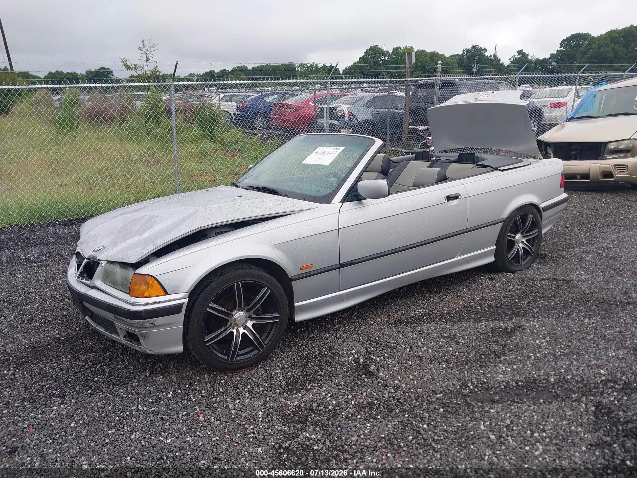 1999 Bmw 328ic   Silver vin: WBABK8333XEY91743