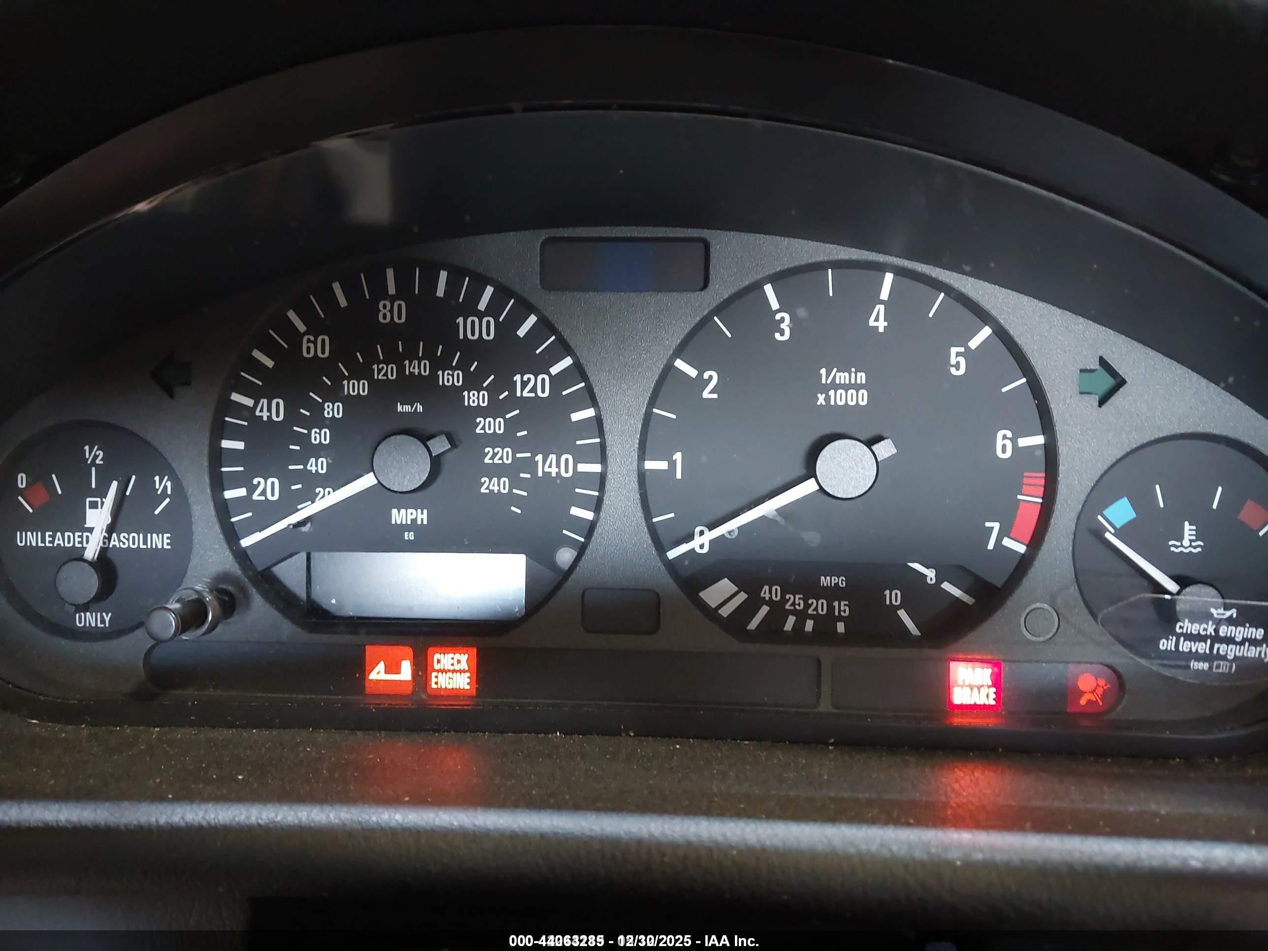1998 Bmw 328ic   Silver vin: WBABK8339WEY89719