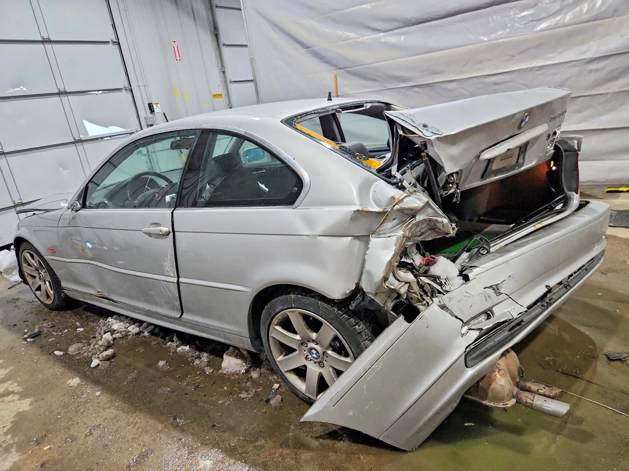 2000 Bmw 323 Ci Silver vin: WBABM3347YJN62784