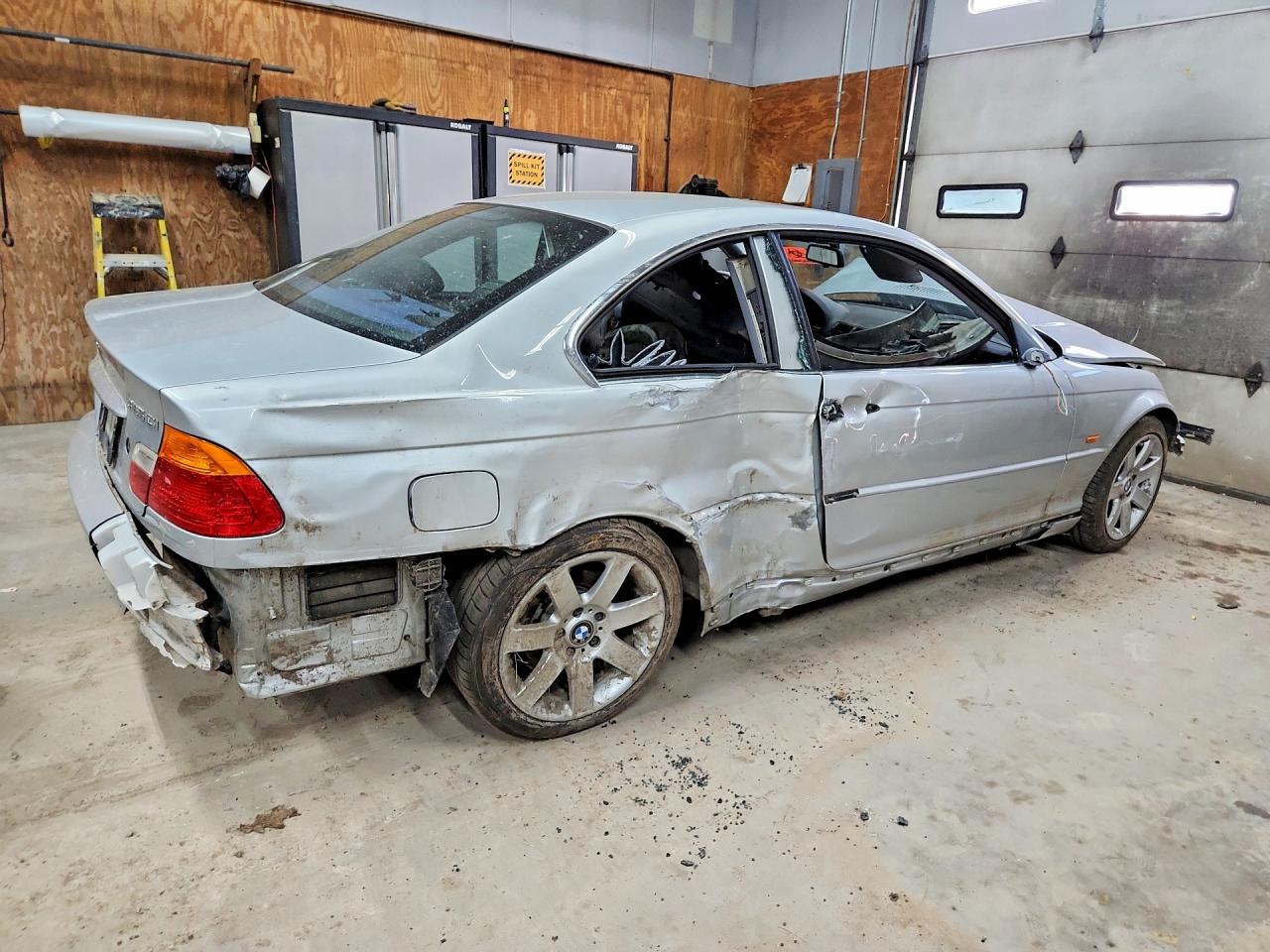 2001 Bmw 325 Ci Silver vin: WBABN33461JW49918