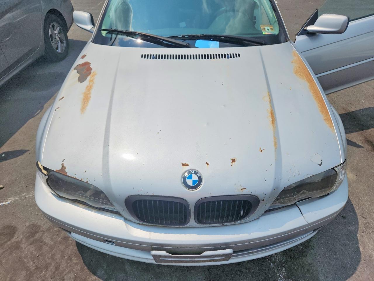 2002 Bmw 325 Ci Silver vin: WBABN33472PG58046
