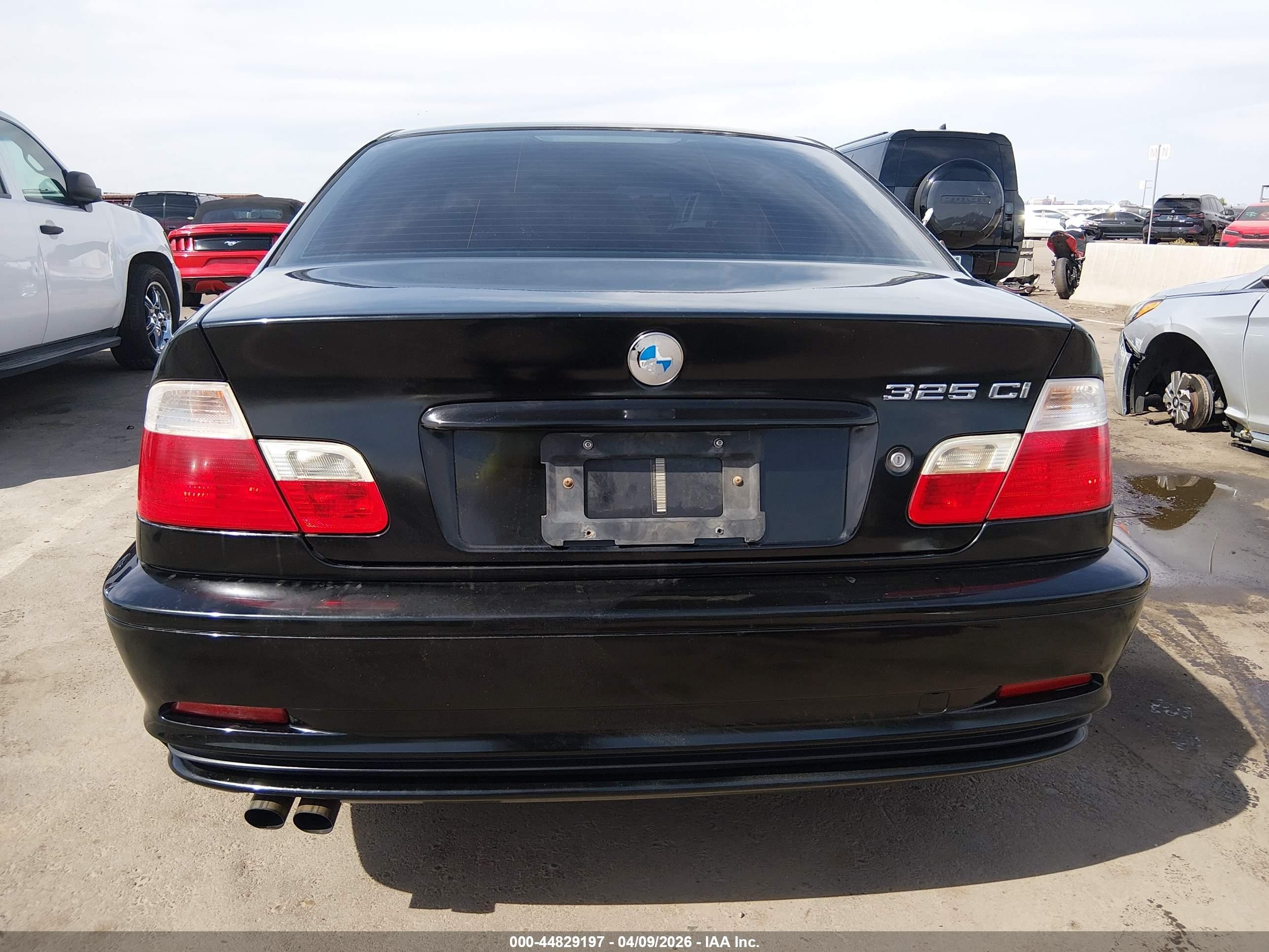 2002 Bmw 325ci   Black vin: WBABN33482JW52479