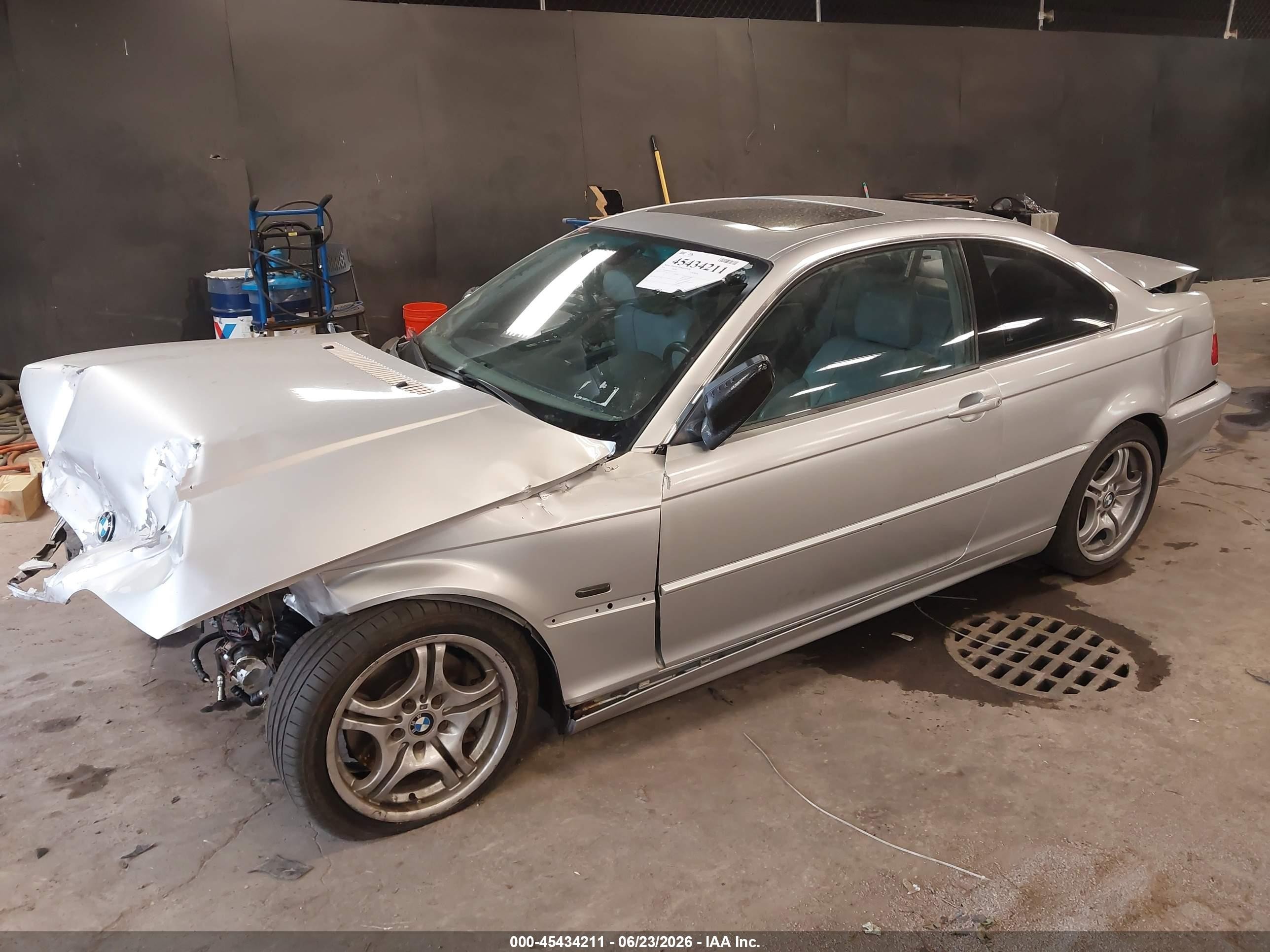 2002 Bmw 3 Series 330ci Silver vin: WBABN53442JU39315