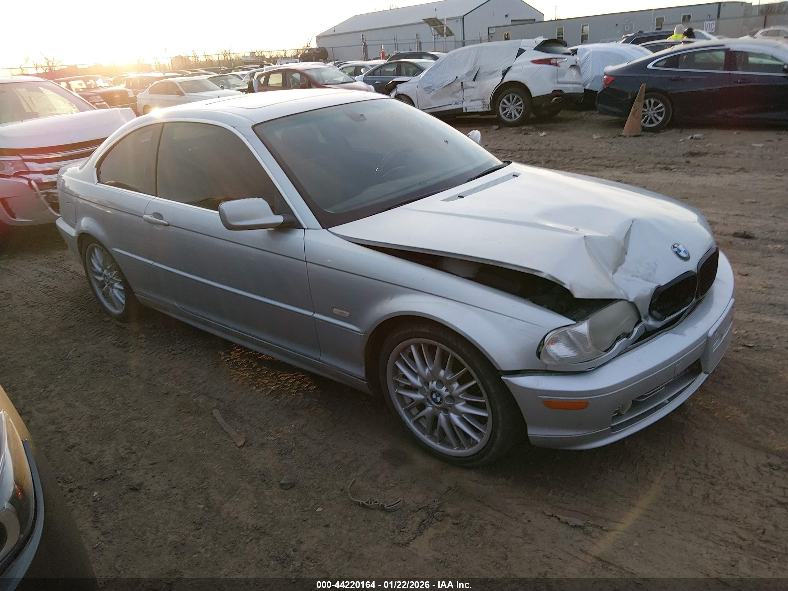 2002 Bmw 330ci   Silver vin: WBABN53492PH00437