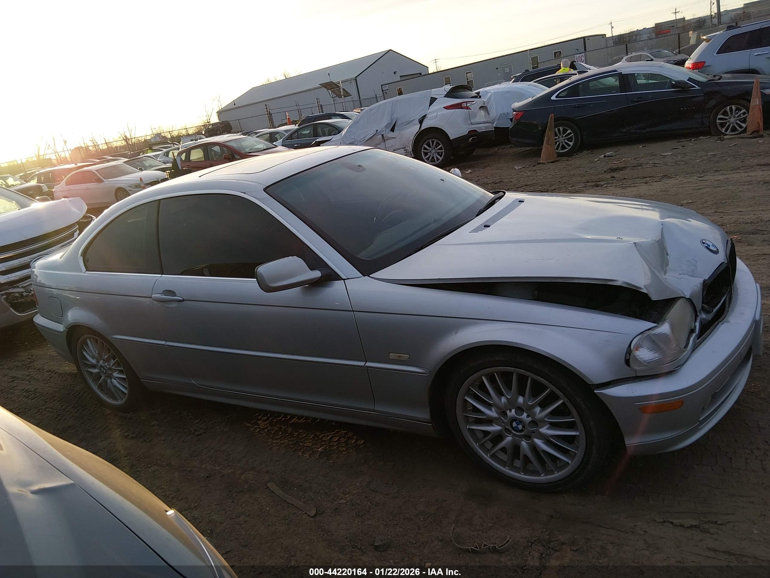 2002 Bmw 330ci   Silver vin: WBABN53492PH00437