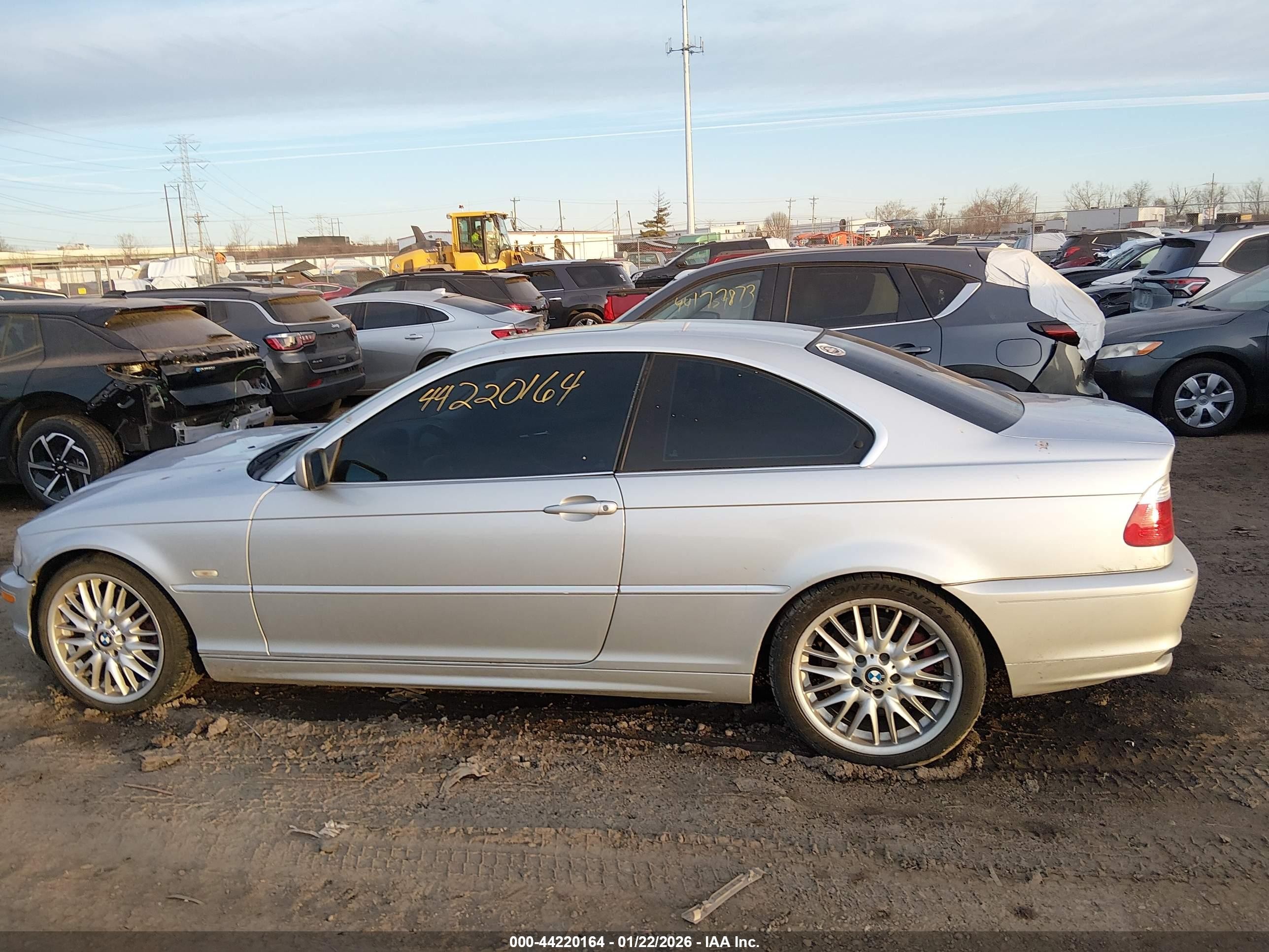 2002 Bmw 330ci   Silver vin: WBABN53492PH00437