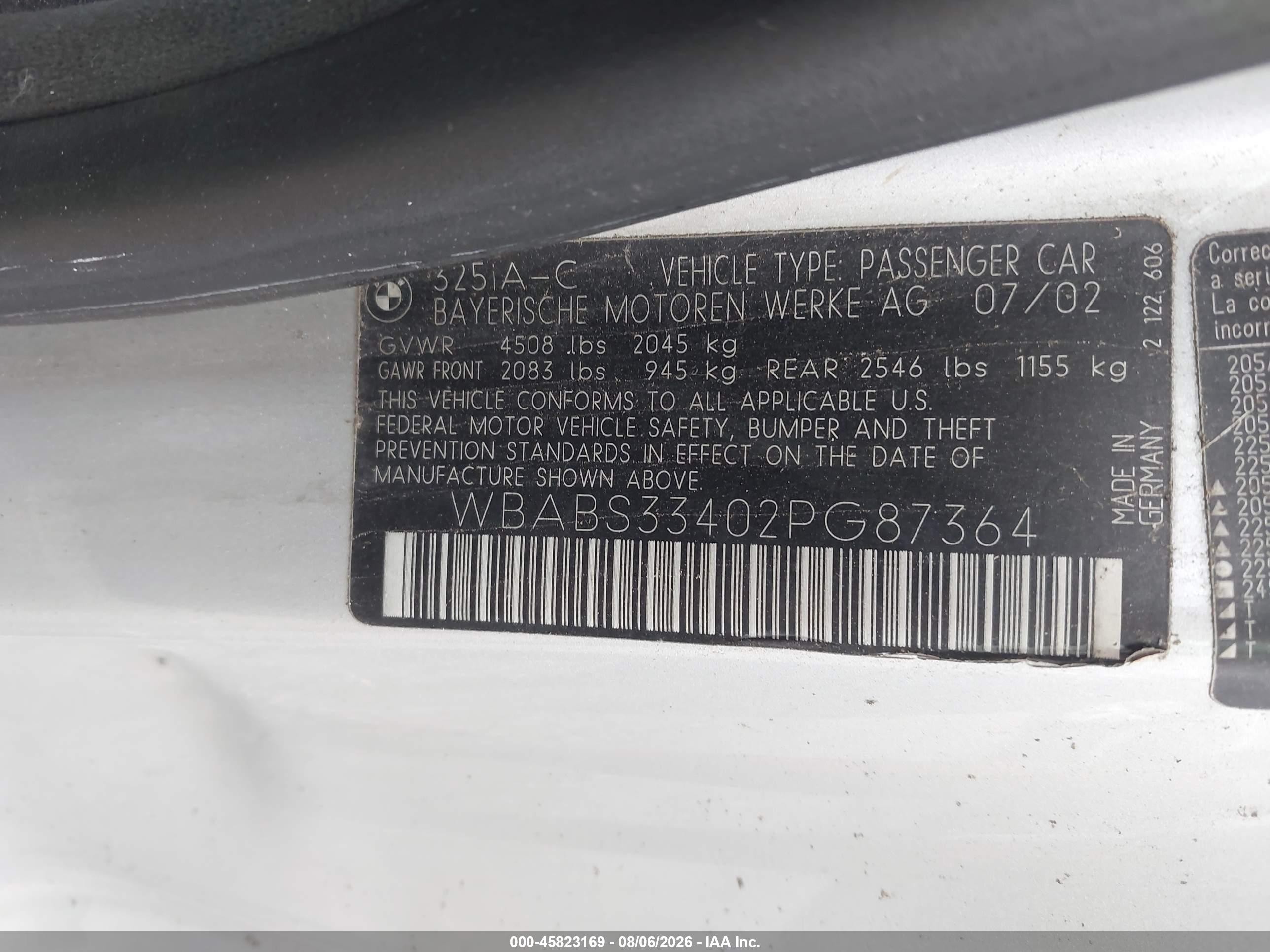 2002 Bmw 325ci   Silver vin: WBABS33402PG87364