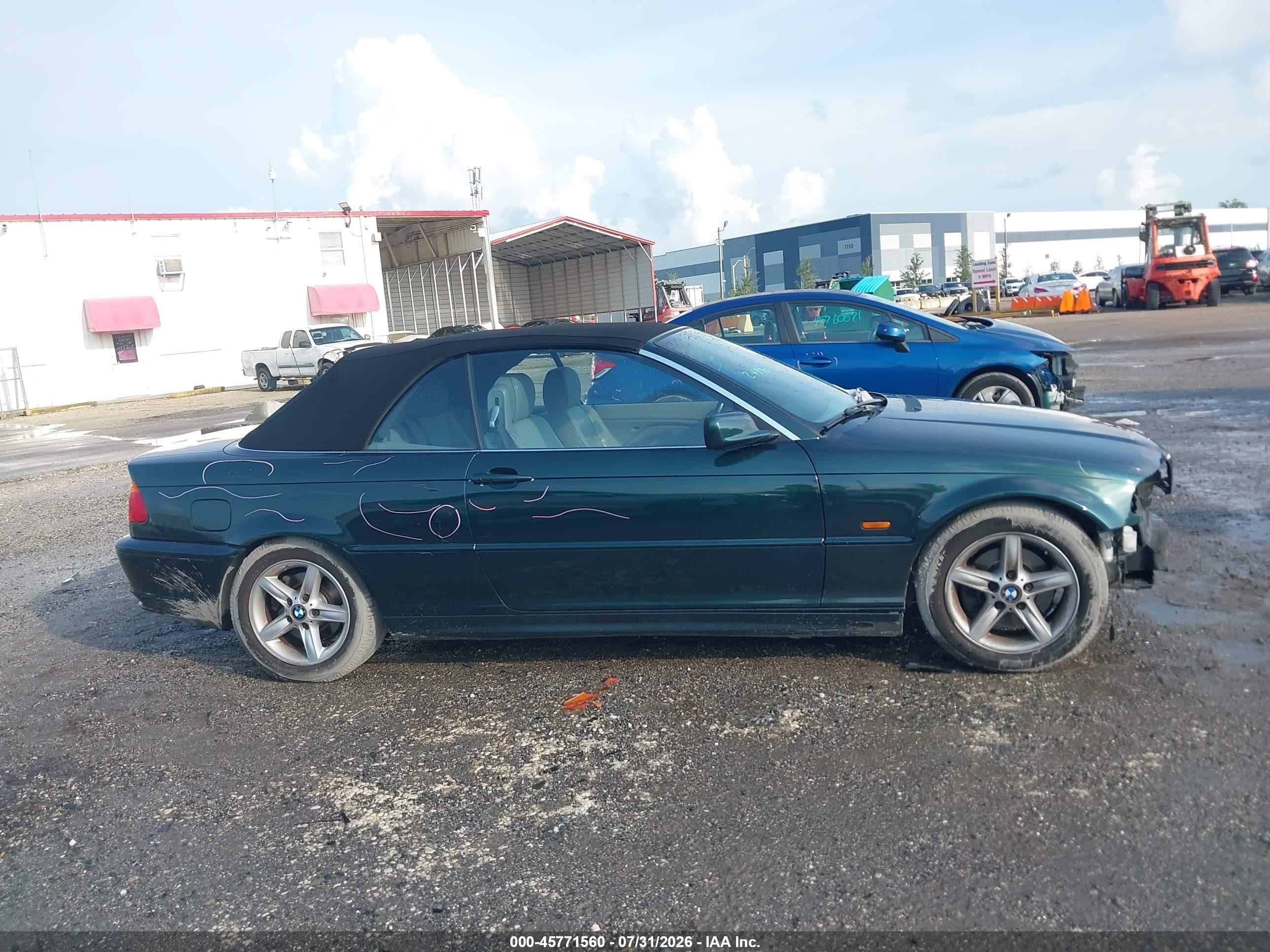 2003 Bmw 325ci   Green vin: WBABS33403PG90220