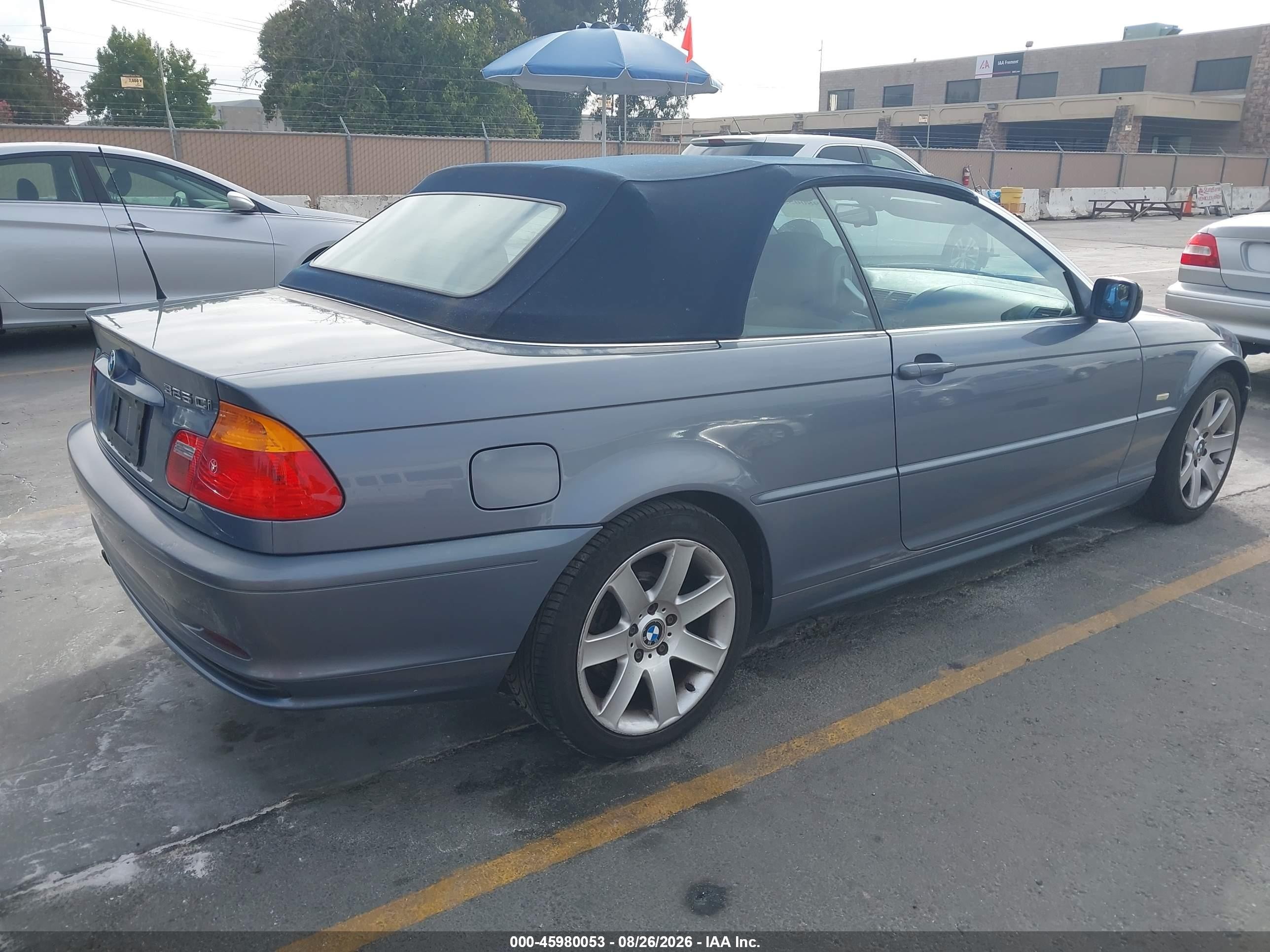 2003 Bmw 325ci   Blue vin: WBABS33423PG89179
