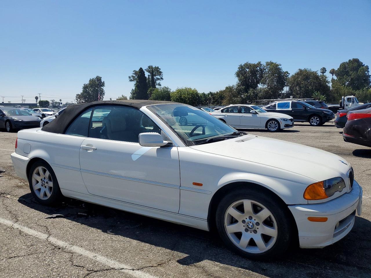 2001 Bmw 325 Ci White vin: WBABS33441JY52797