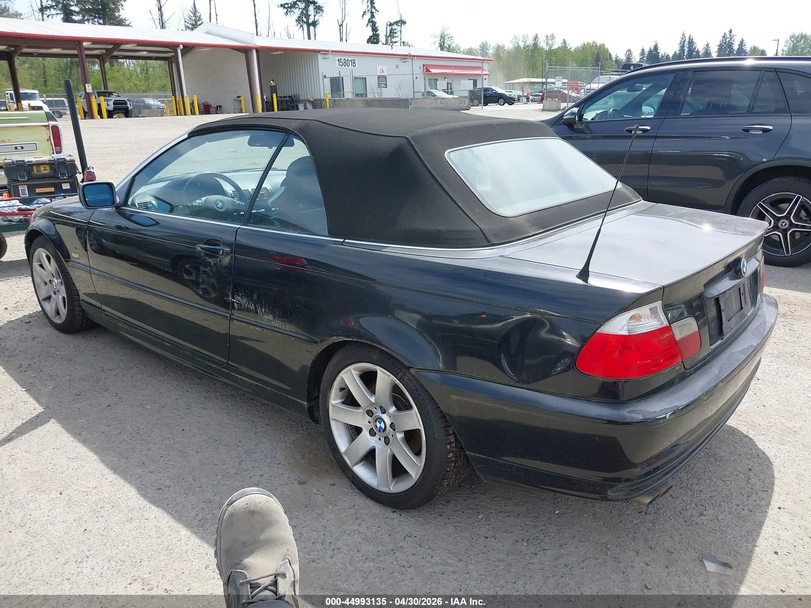 2002 Bmw 325ci   Black vin: WBABS33442PG88534