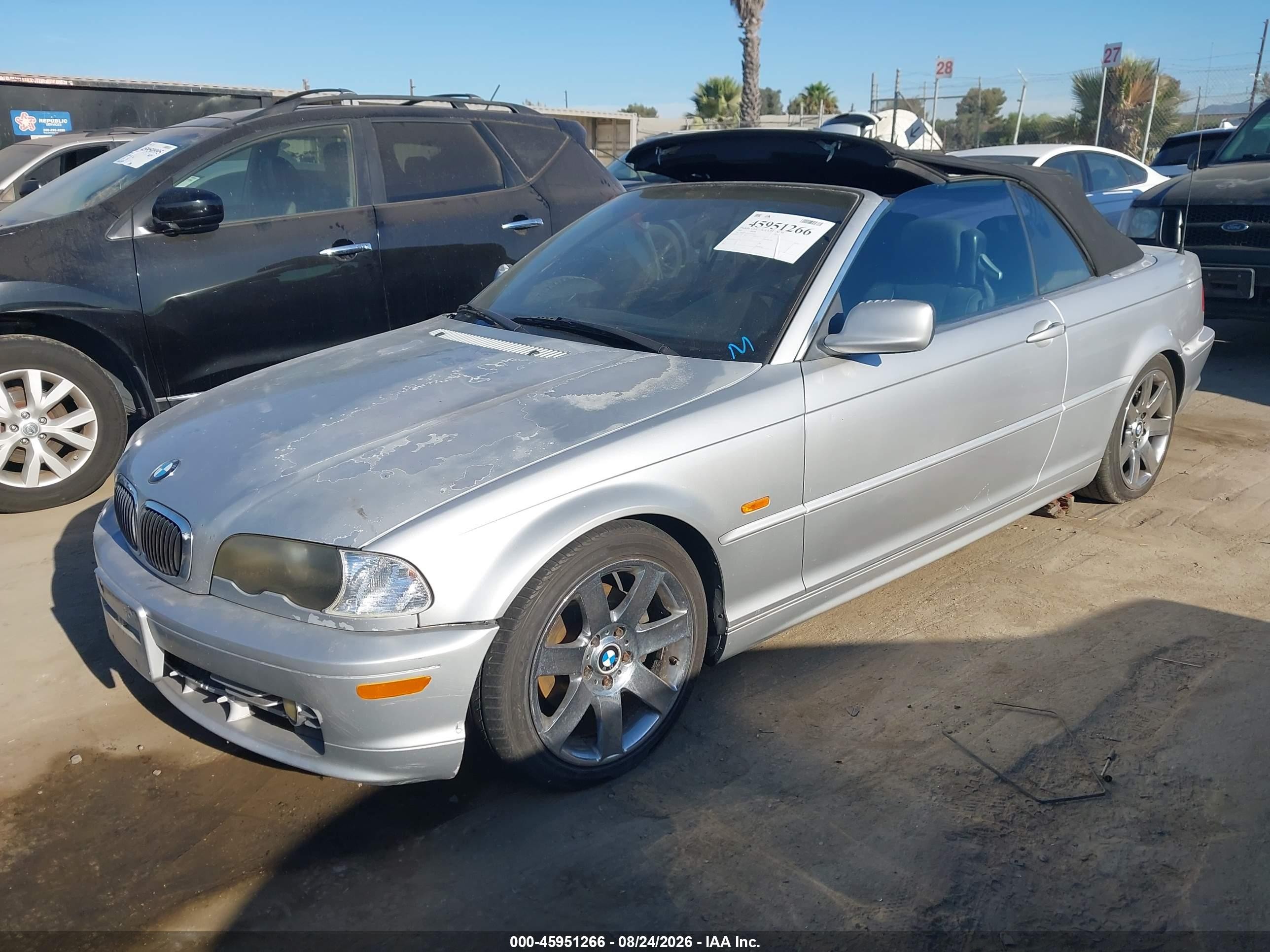 2001 Bmw 325ci   Silver vin: WBABS33451JY52937