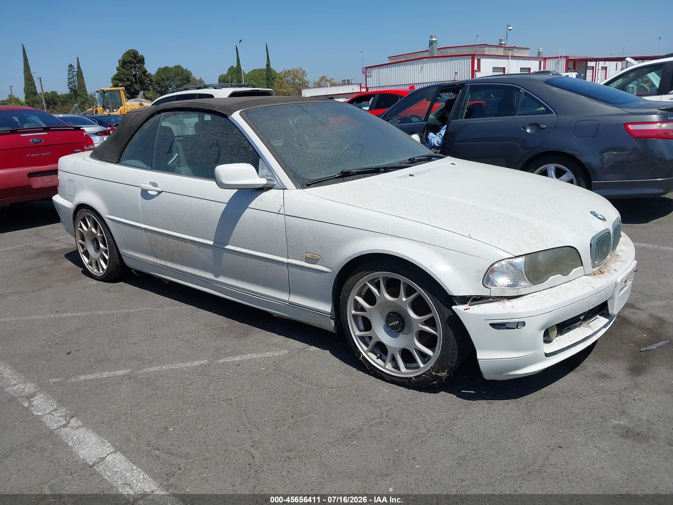 2002 Bmw 3 Series 325ci White vin: WBABS33472PG87653