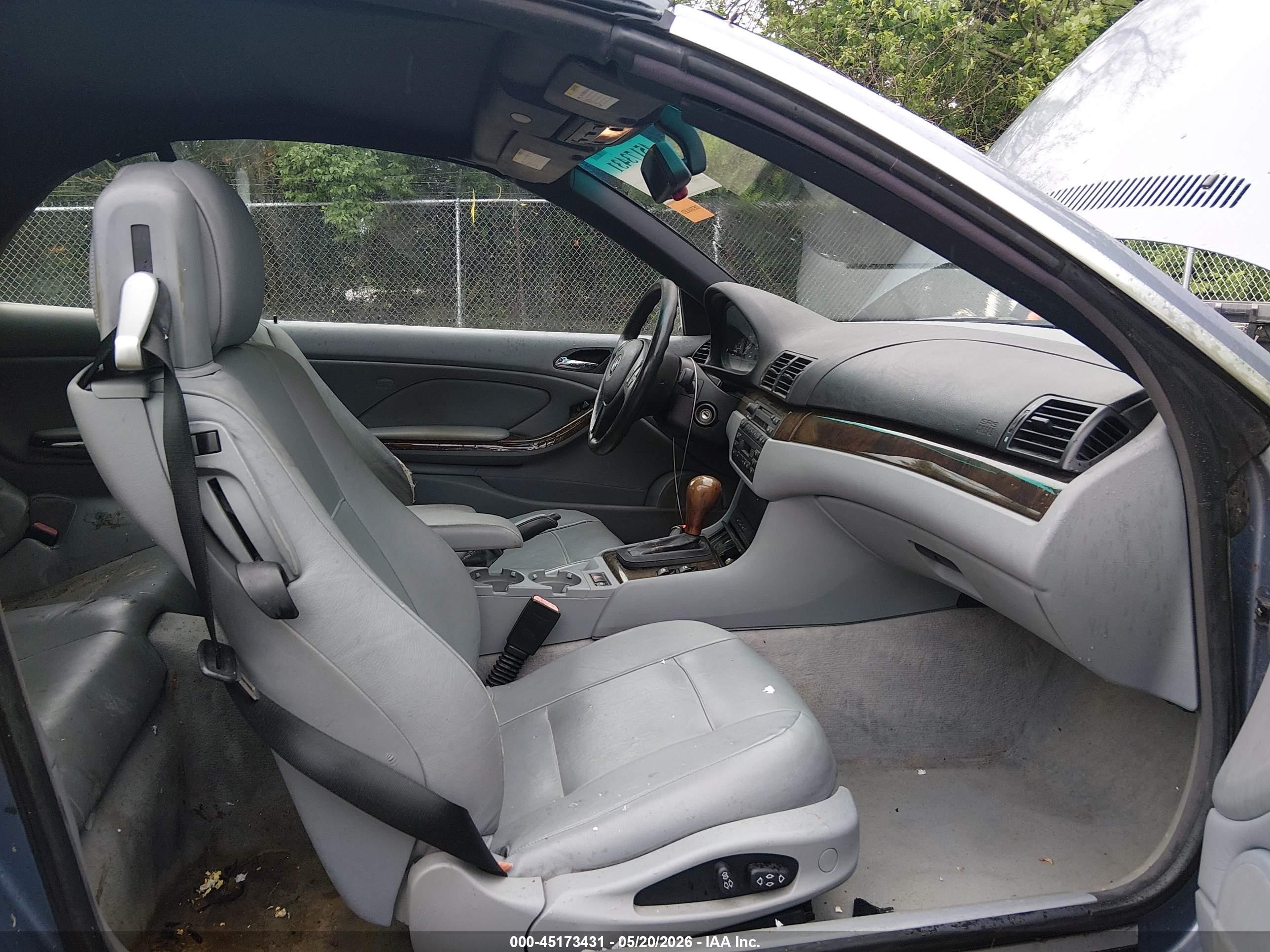 2001 Bmw 325ci   Blue vin: WBABS334X1JY52268