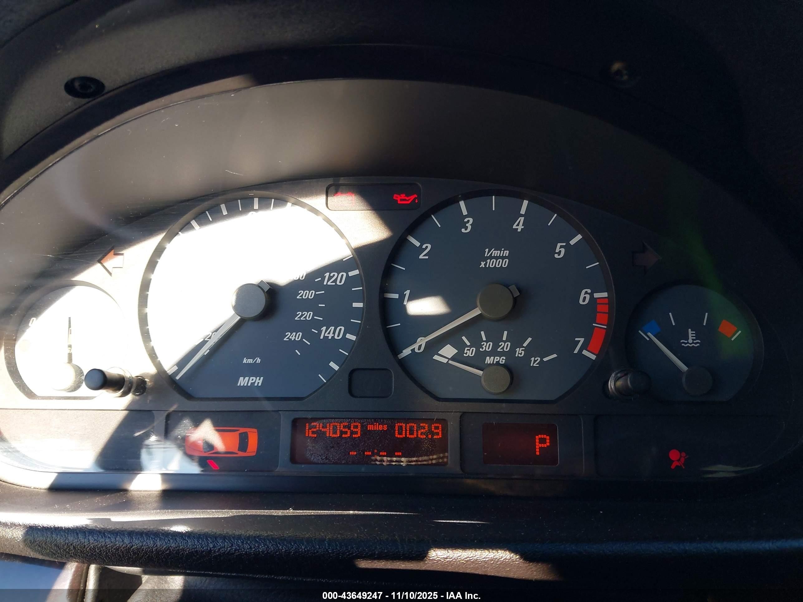 2001 Bmw 325ci   Light Blue vin: WBABS334X1JY55784