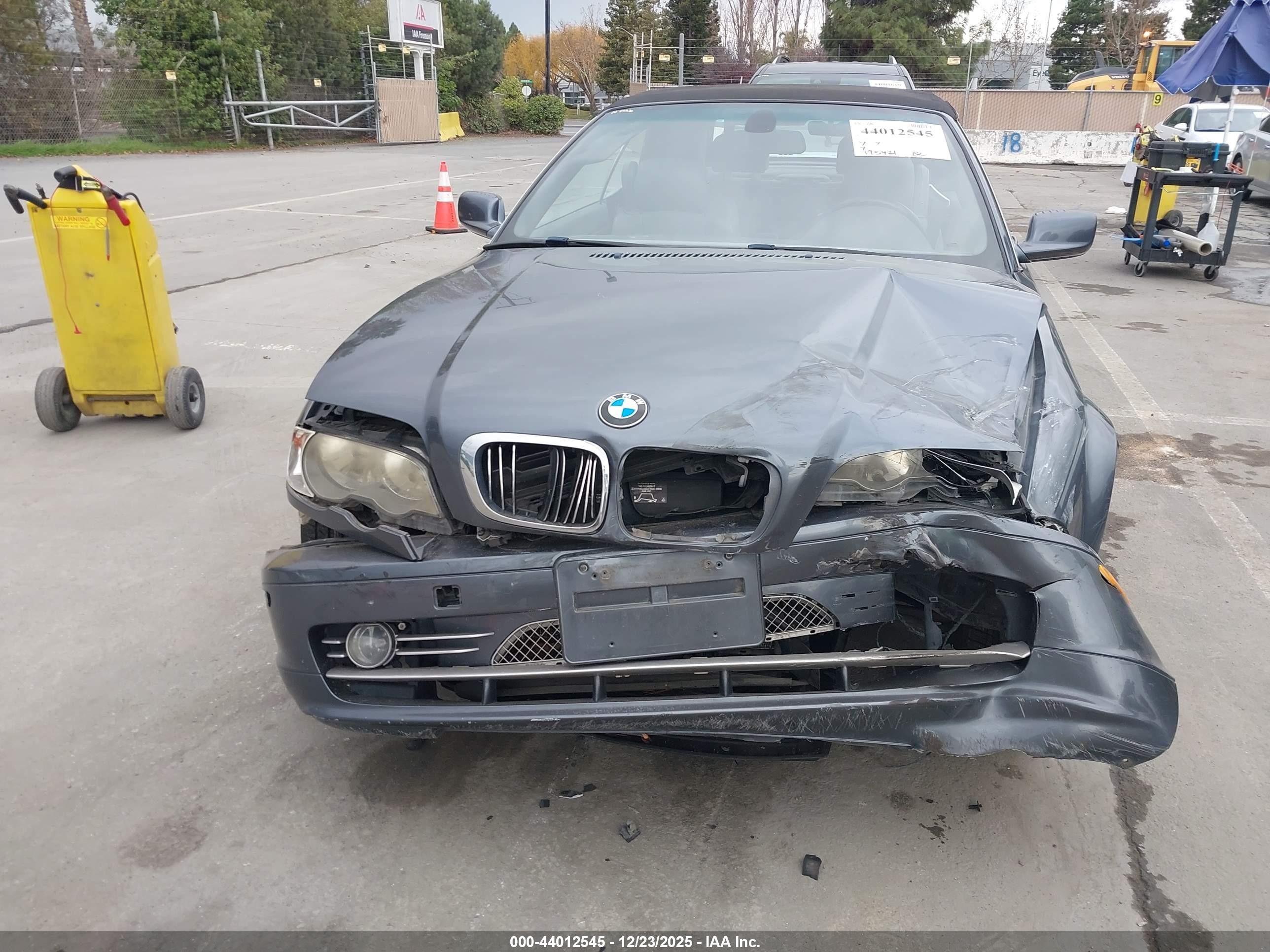 2002 Bmw 330ci   Gray vin: WBABS53482EV89770