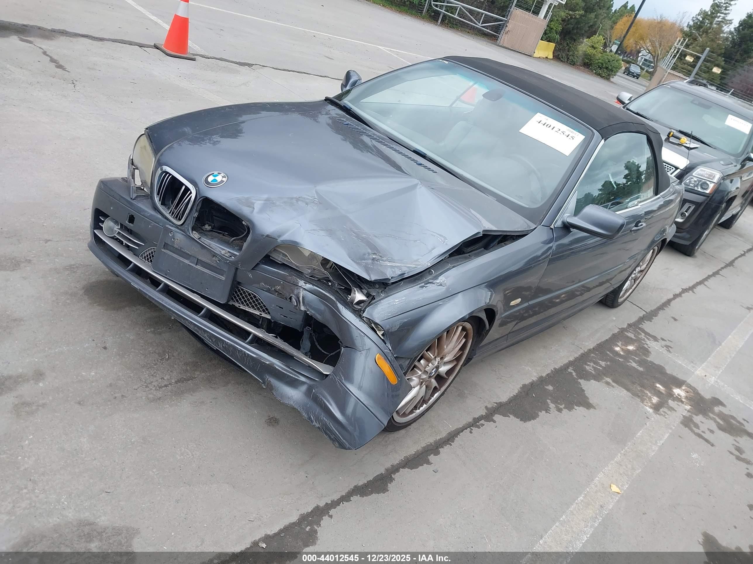 2002 Bmw 330ci   Gray vin: WBABS53482EV89770