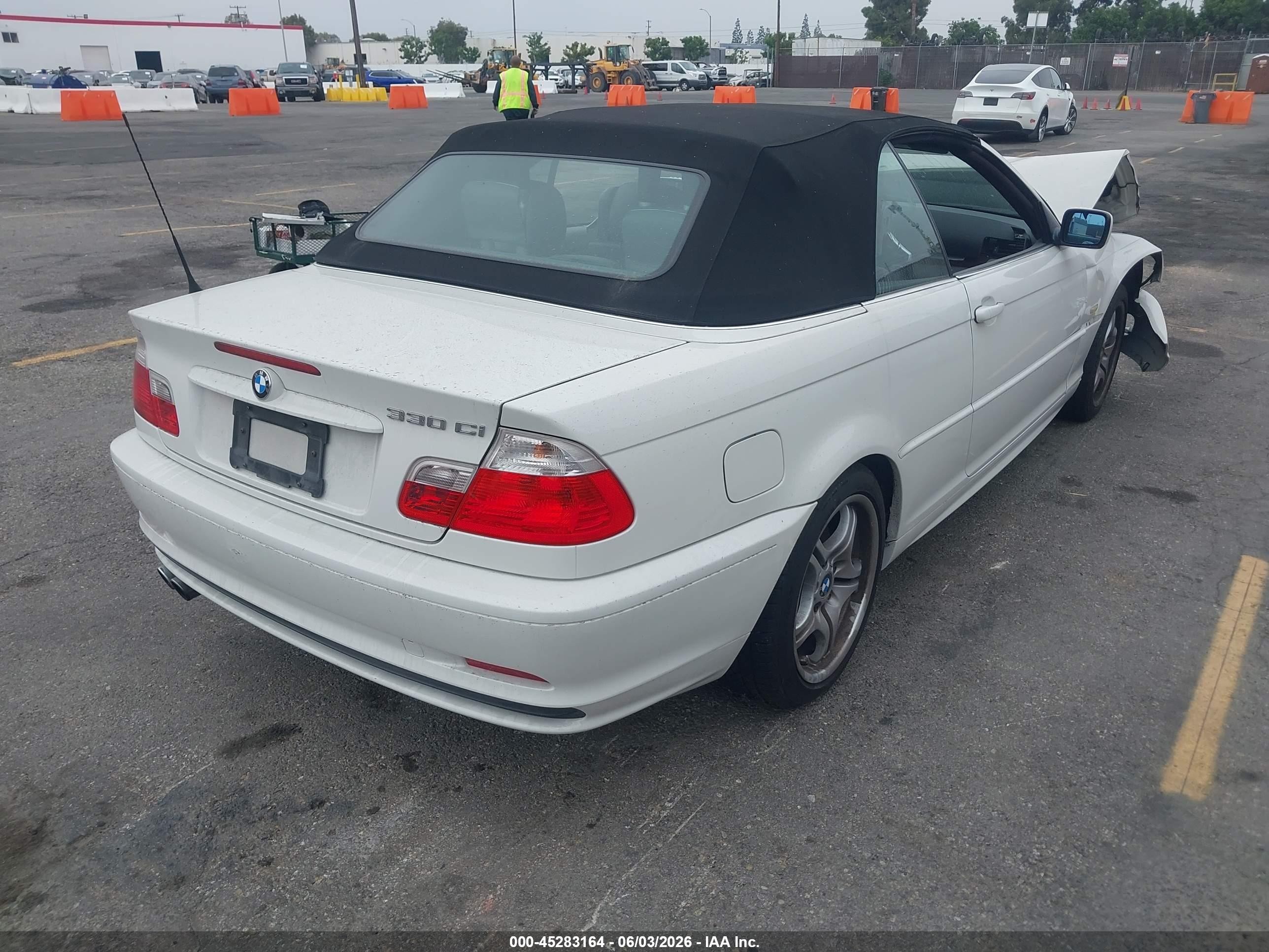 2002 Bmw 330ci   White vin: WBABS53492JU89734