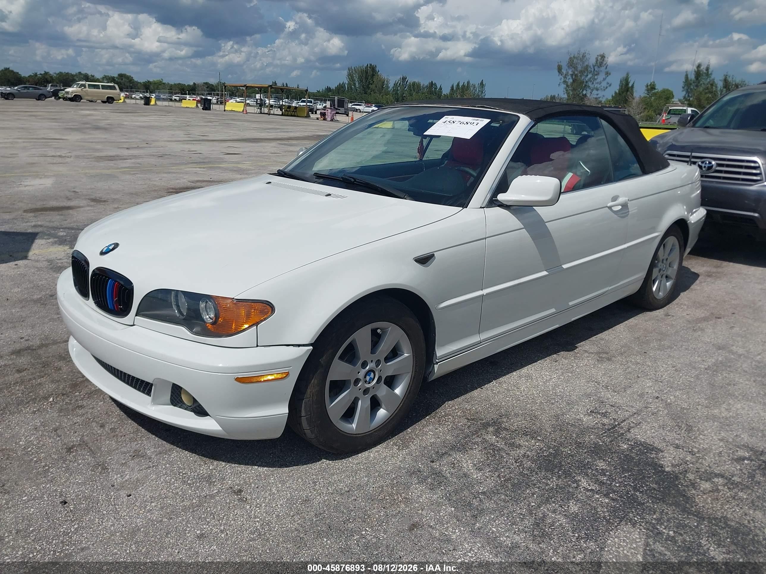 2005 Bmw 325ci   White vin: WBABW33405PL37240
