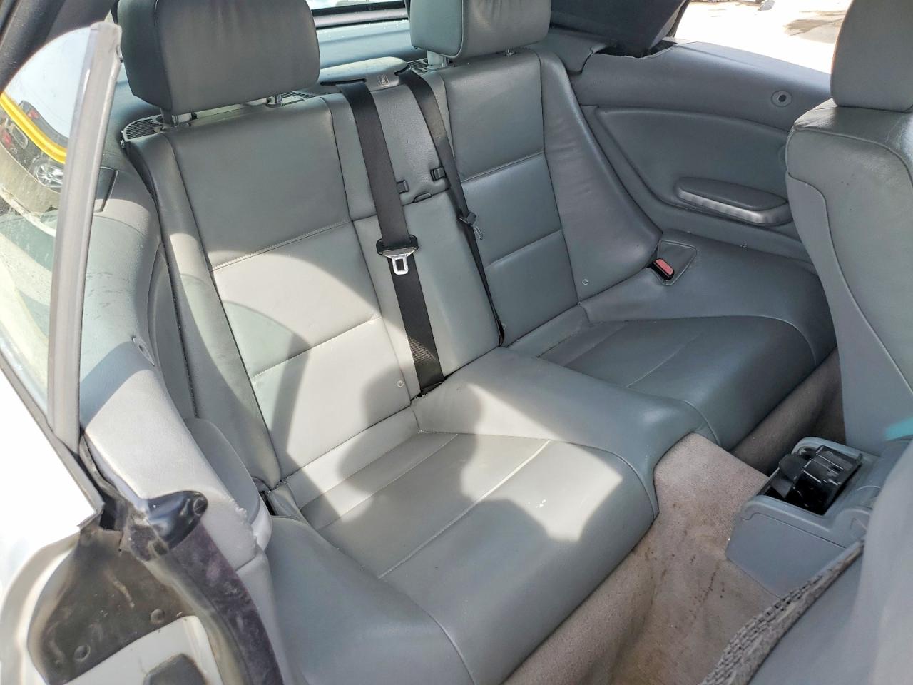 2005 Bmw 325 Ci Silver vin: WBABW33435PL35935