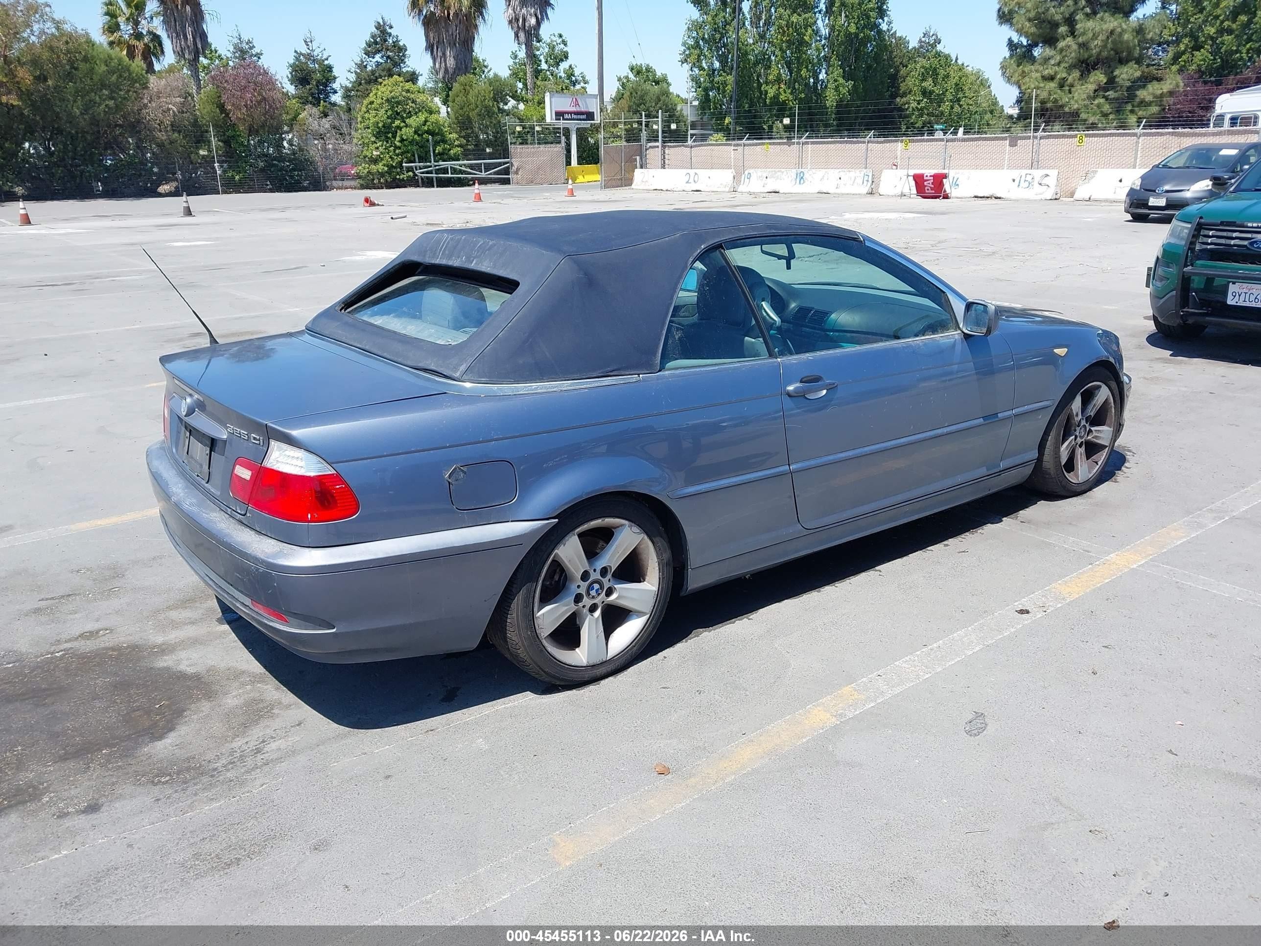 2005 Bmw 325ci   Light Blue vin: WBABW33455PL34477