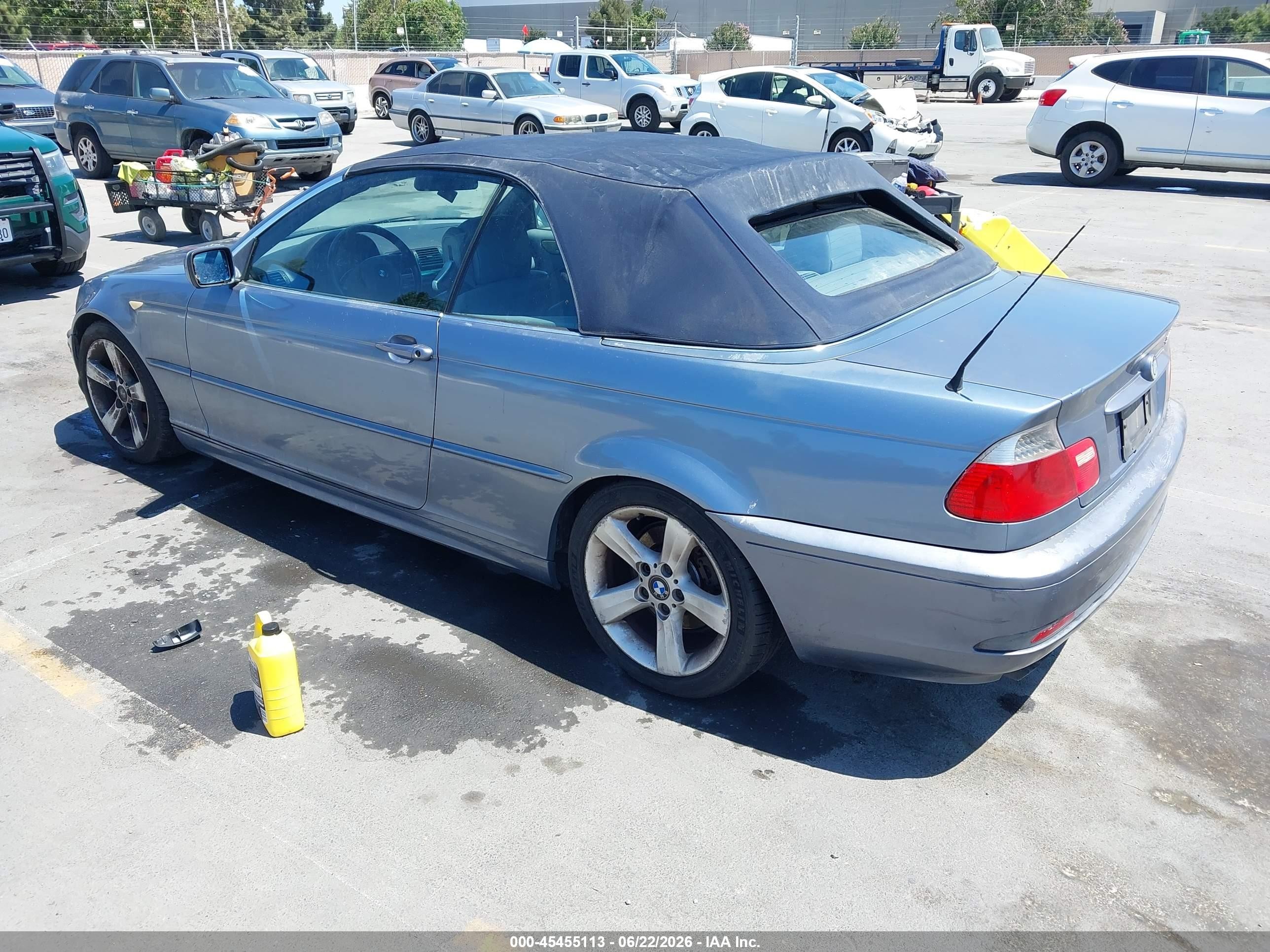2005 Bmw 325ci   Light Blue vin: WBABW33455PL34477