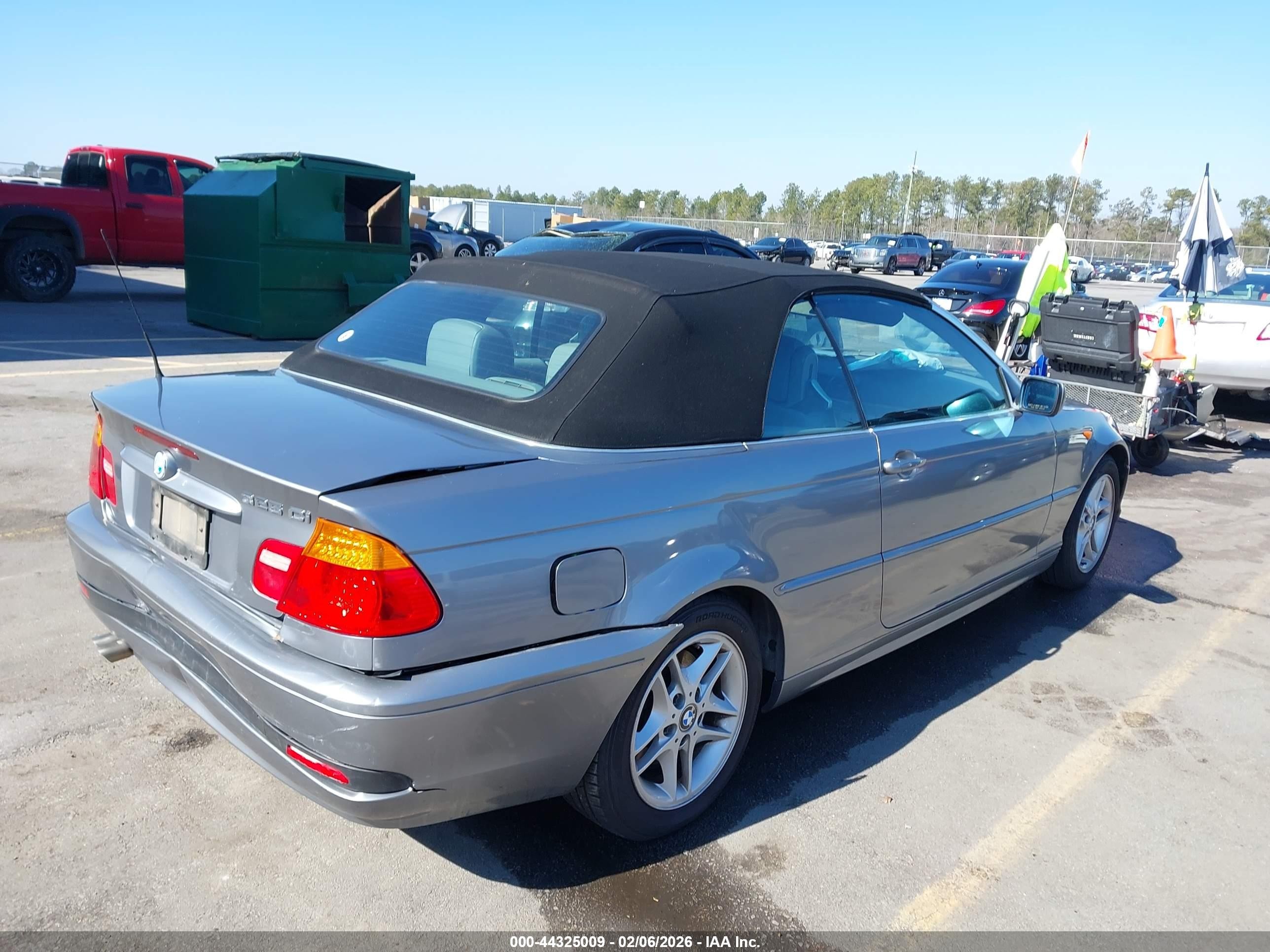 2004 Bmw 325ci   Silver vin: WBABW33464PL25107