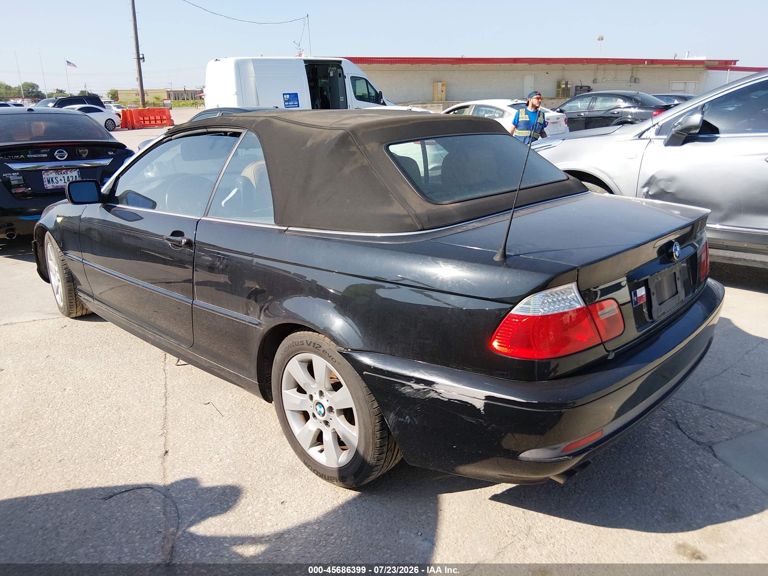 2005 Bmw 325ci   Black vin: WBABW33465PL38926