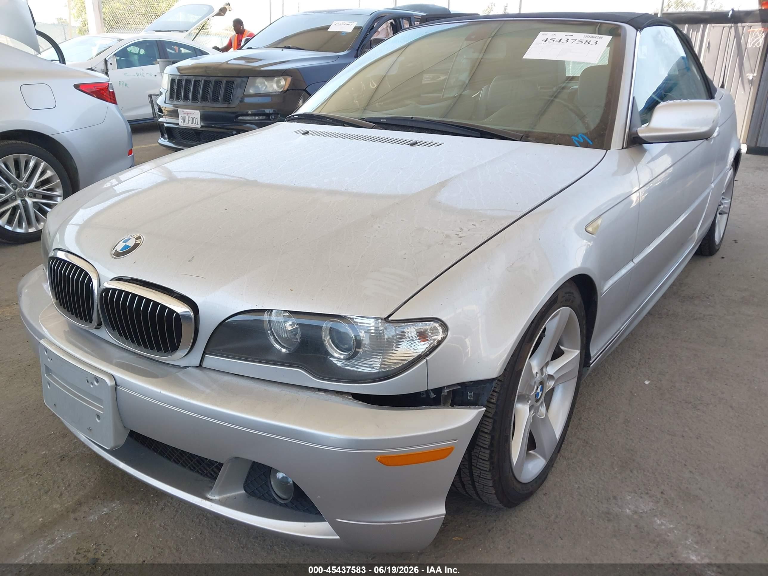 2004 Bmw 325ci   Silver vin: WBABW33494PL31922