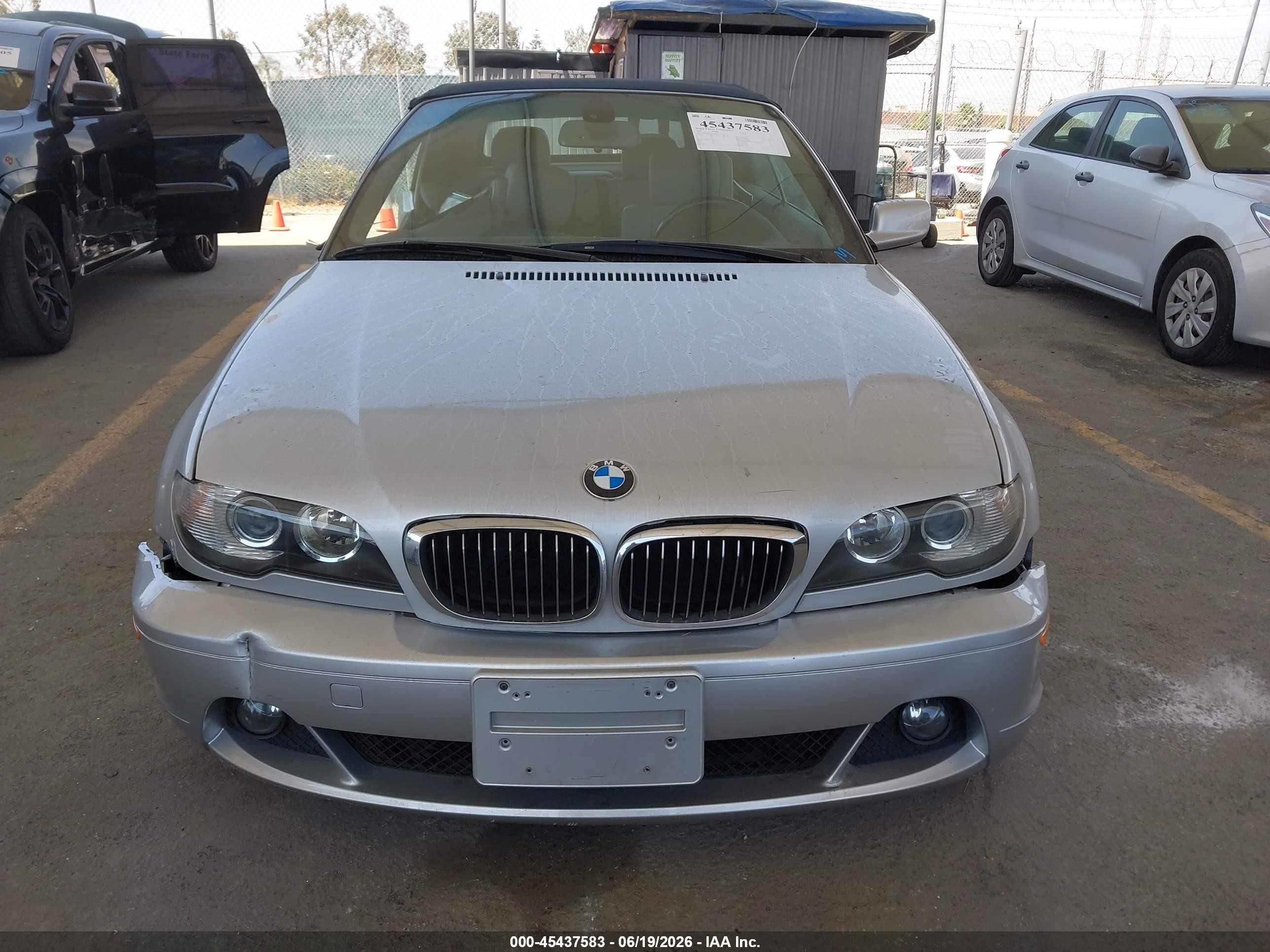 2004 Bmw 325ci   Silver vin: WBABW33494PL31922