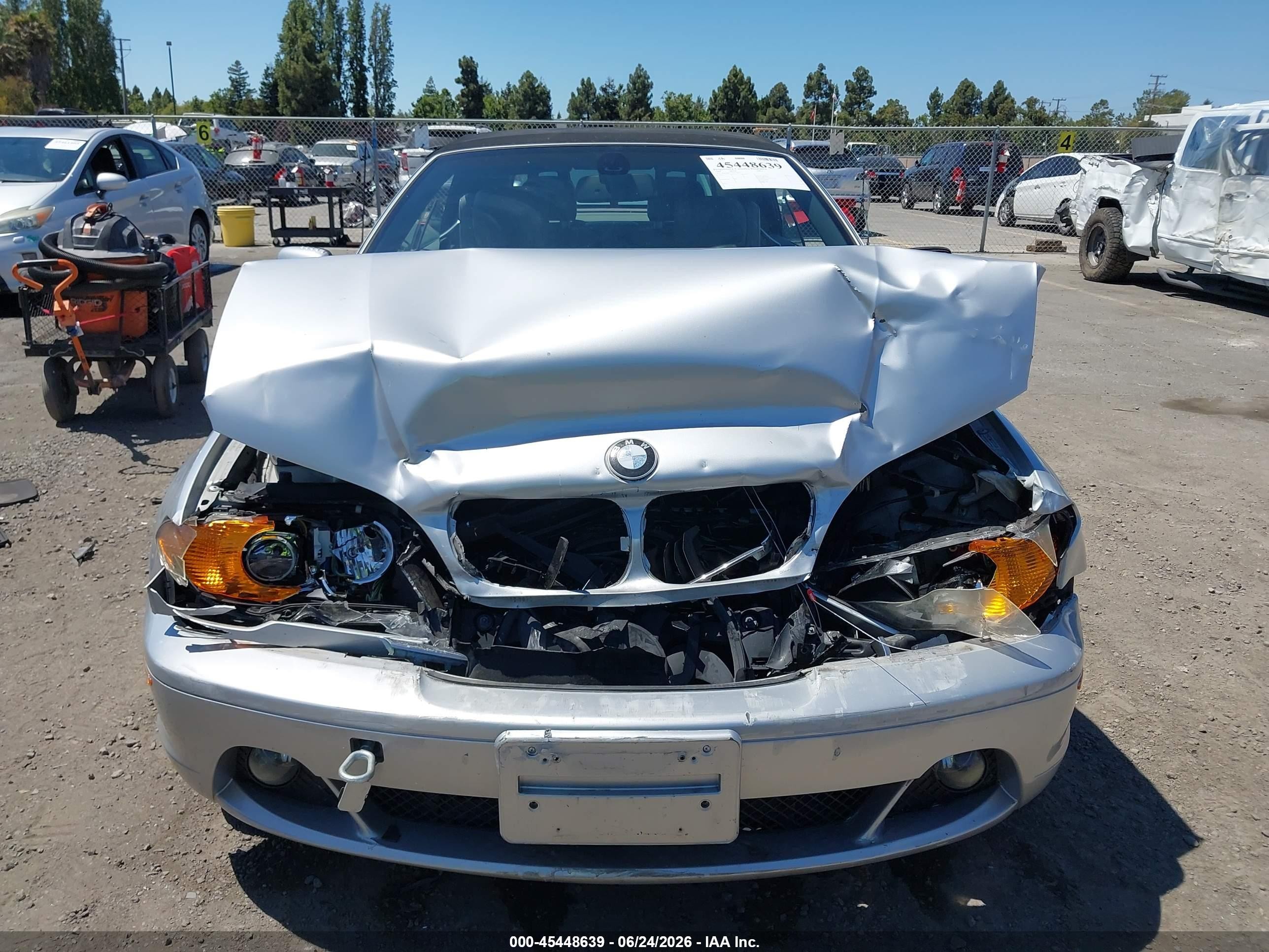 2004 Bmw 330ci   Silver vin: WBABW53414PL44322