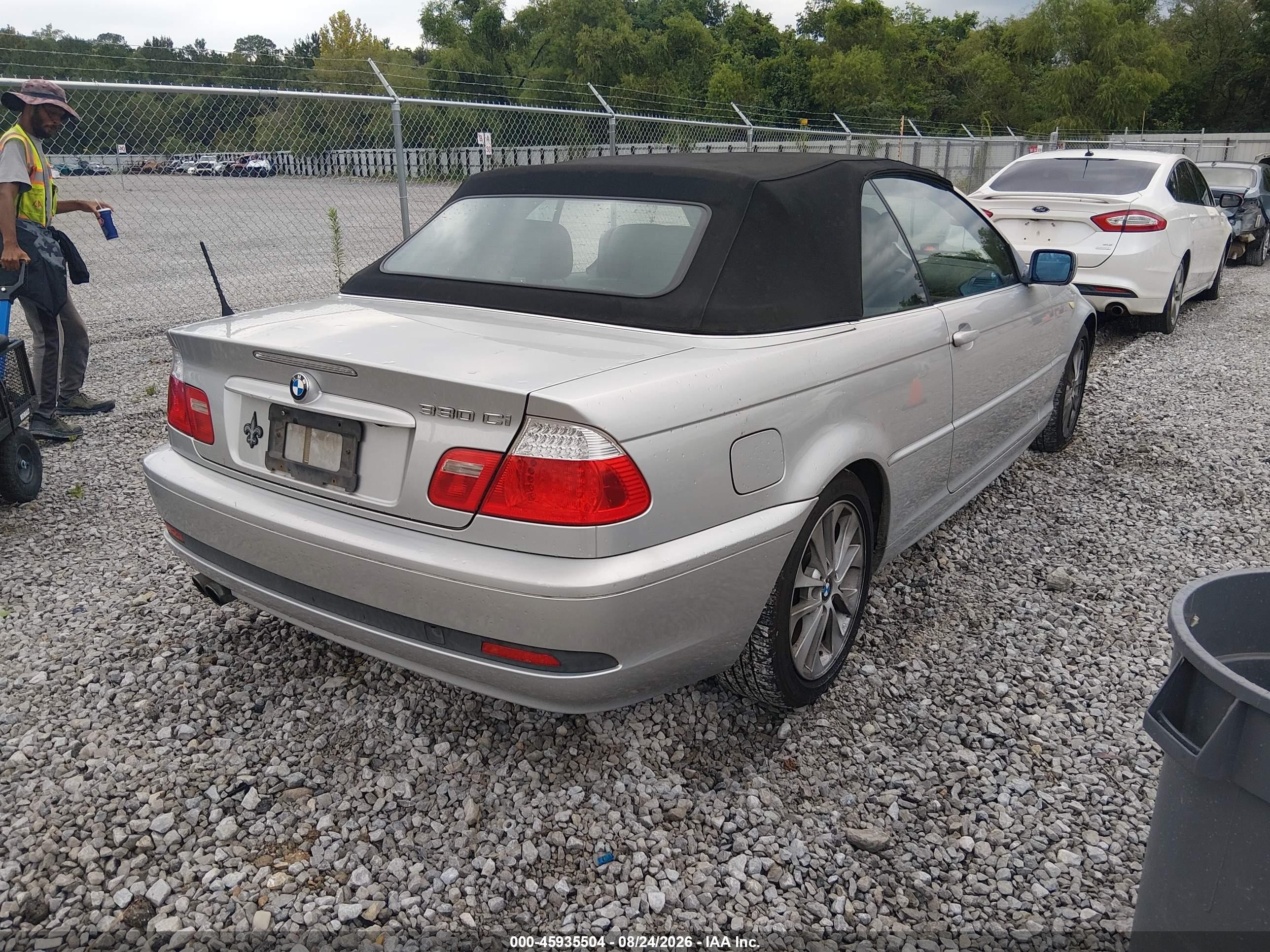 2005 Bmw 330ci   Silver vin: WBABW53425PL52916