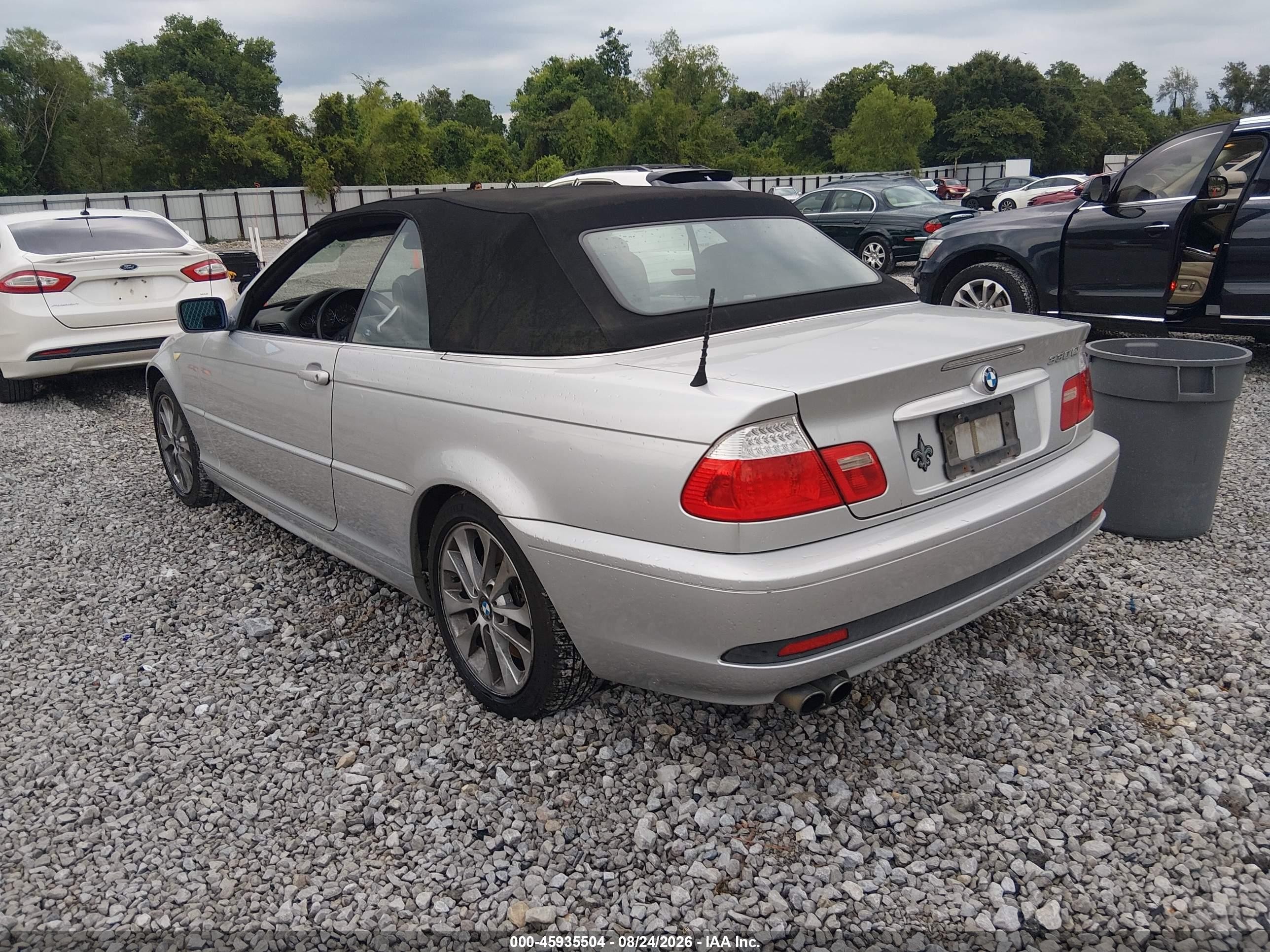 2005 Bmw 330ci   Silver vin: WBABW53425PL52916