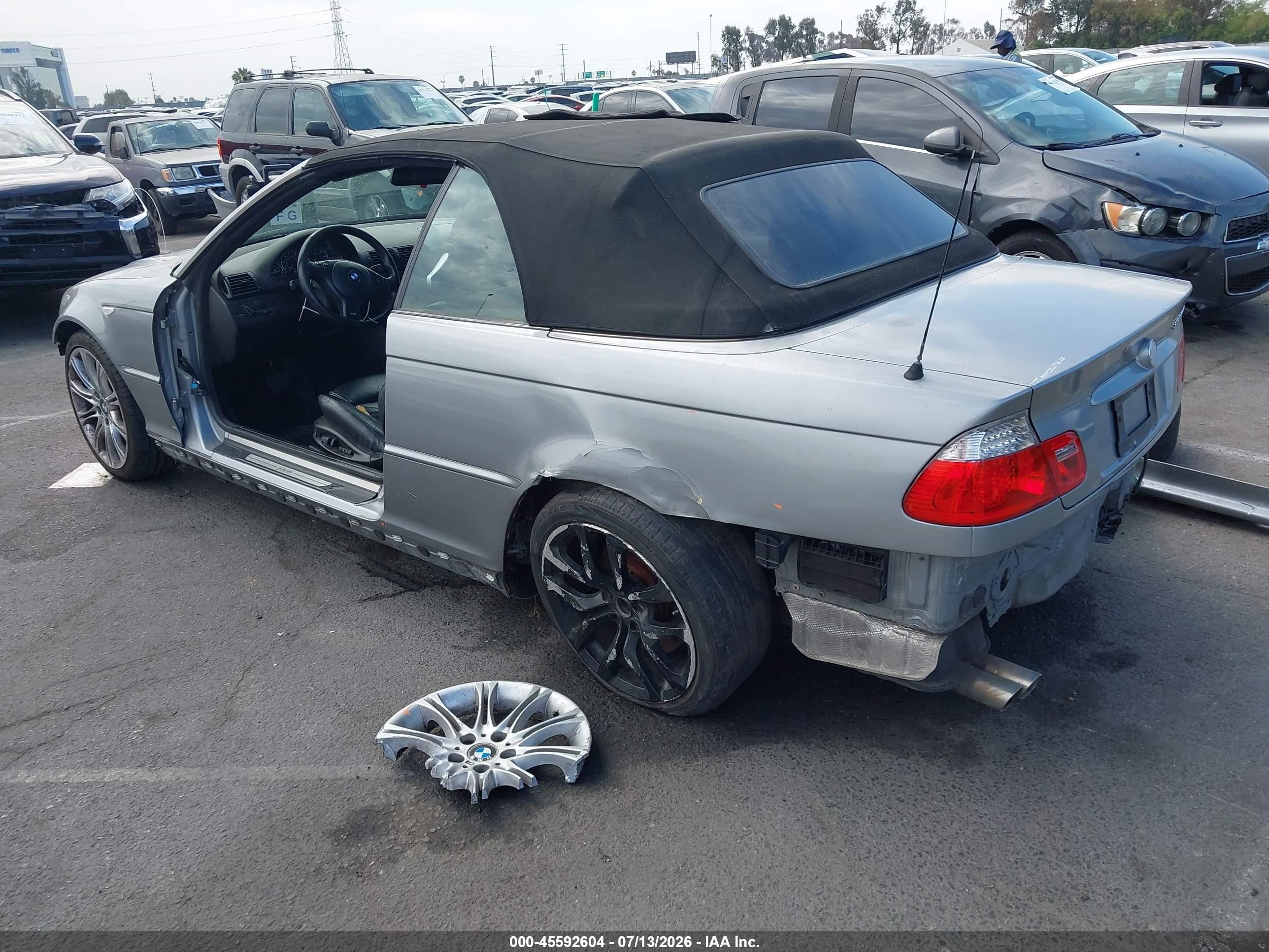 2006 Bmw 330ci   Silver vin: WBABW53426PZ42454