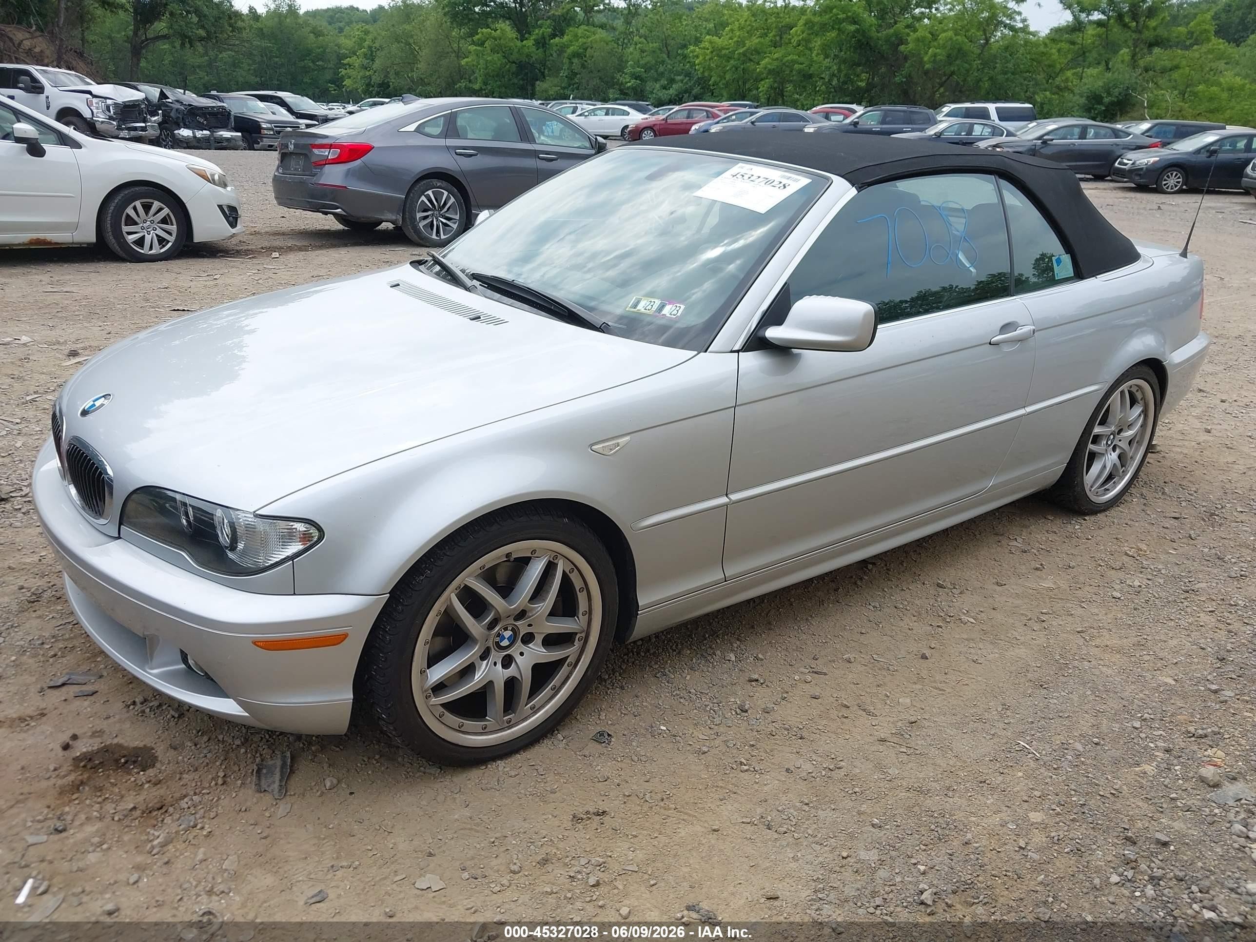 2004 Bmw 330ci   Silver vin: WBABW53474PJ94748