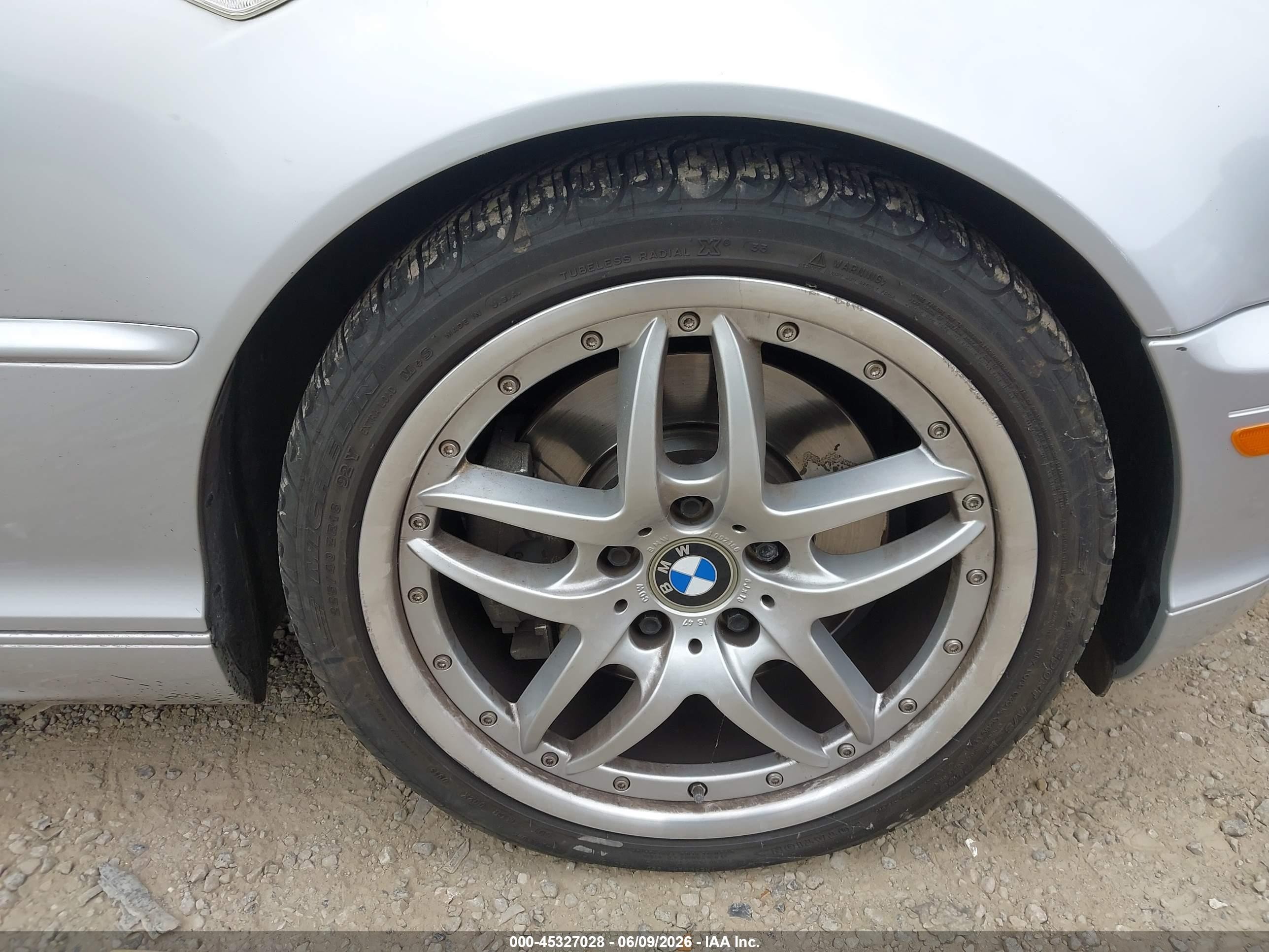 2004 Bmw 330ci   Silver vin: WBABW53474PJ94748