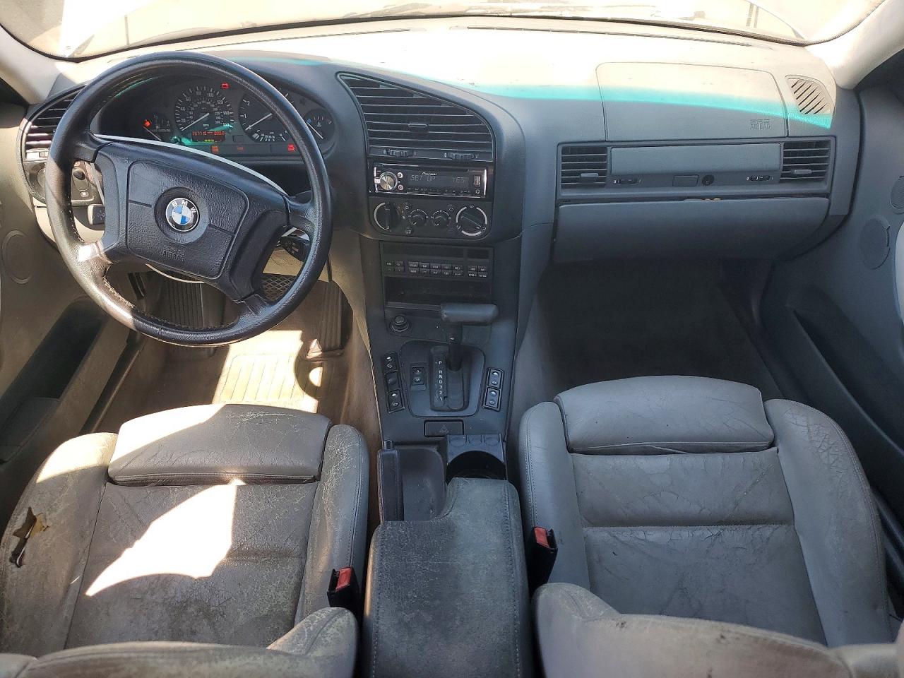 1995 Bmw 325 I Automatic Серый vin: WBACB4320SFM24187