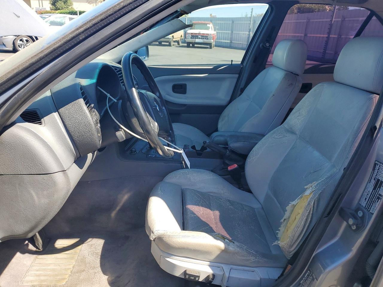 1995 Bmw 325 I Automatic Серый vin: WBACB4320SFM24187